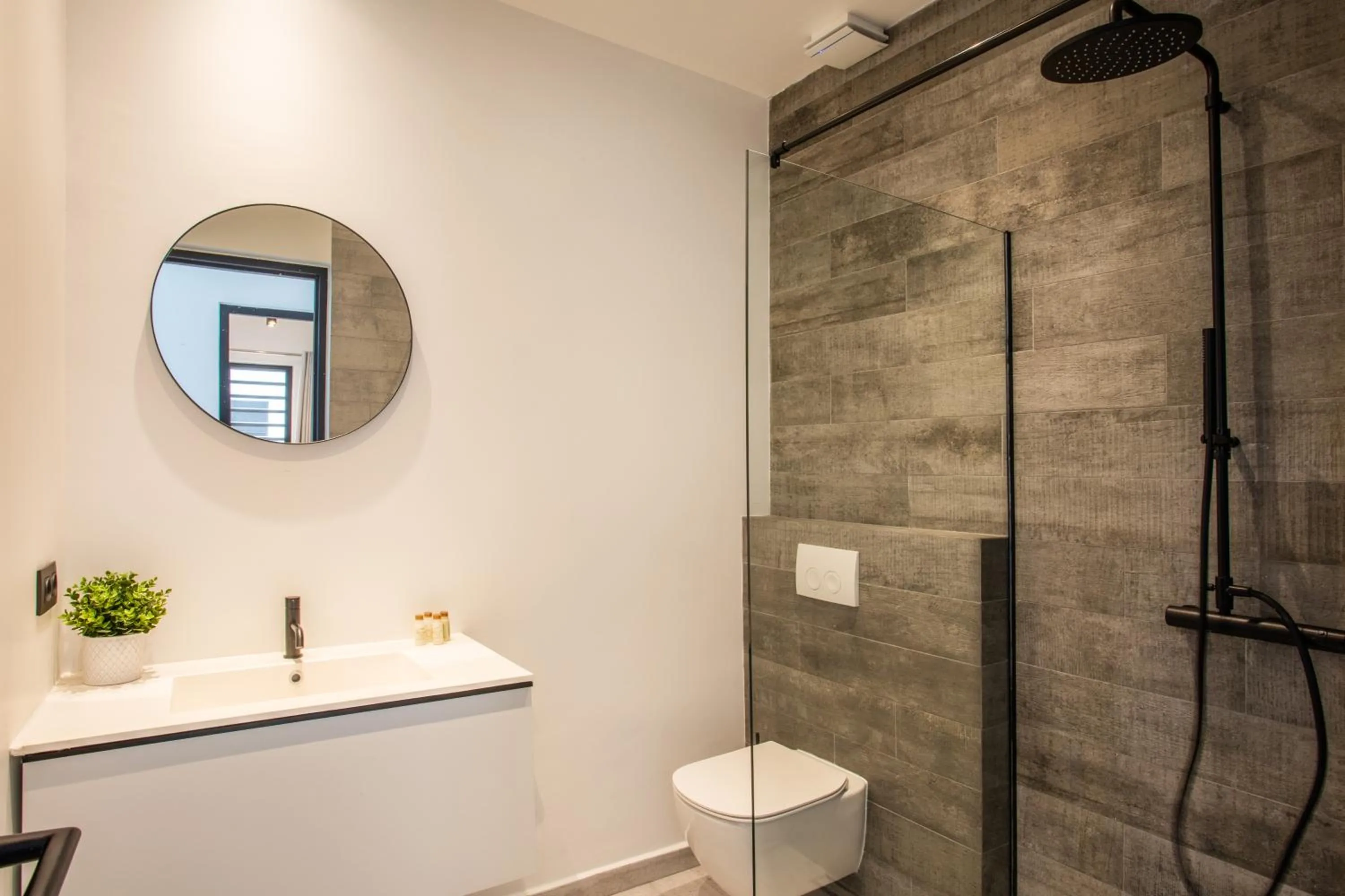 Bathroom in Blue Bay - The Reef