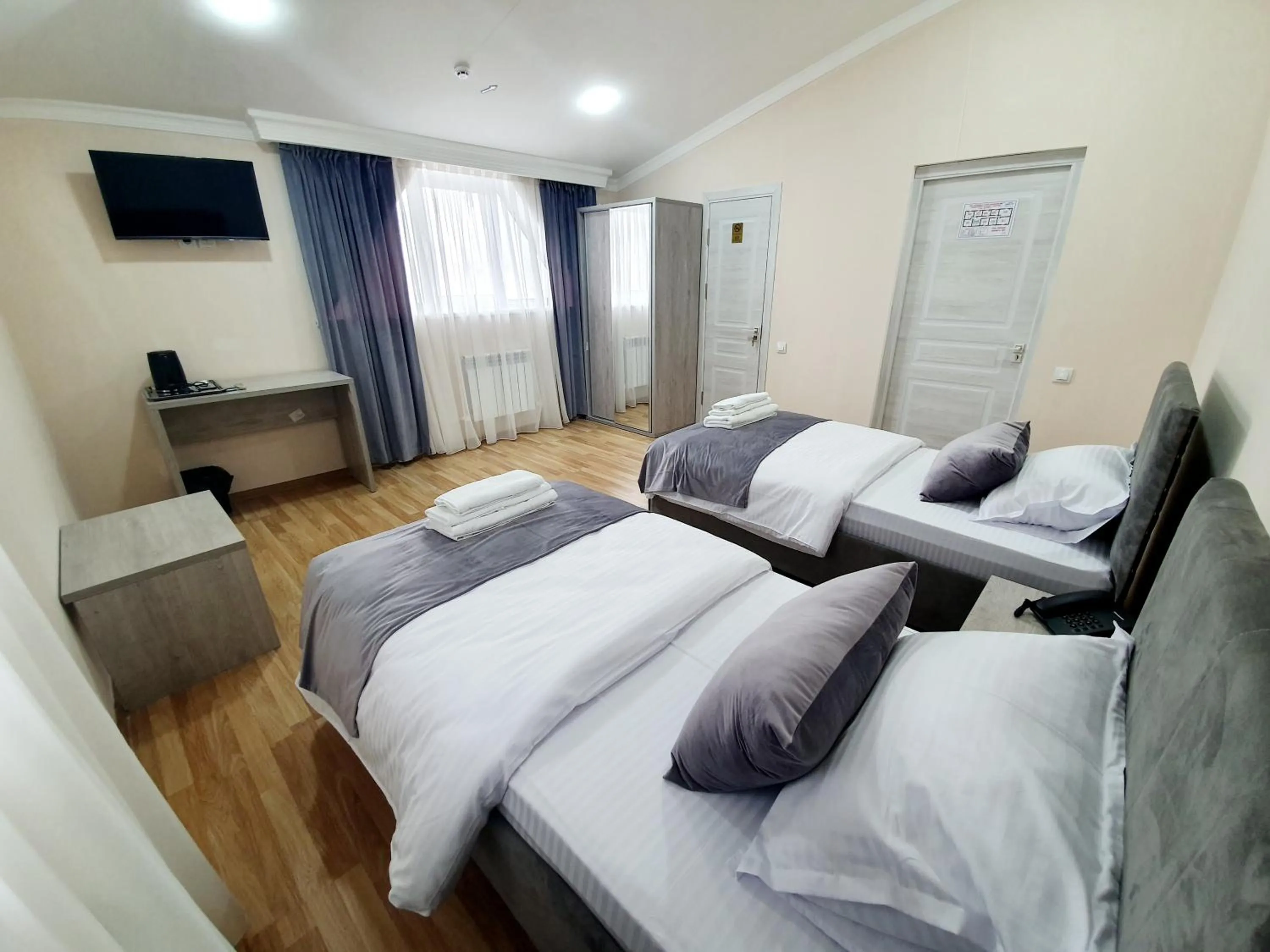 TV and multimedia in Hotel Shosh Boutique