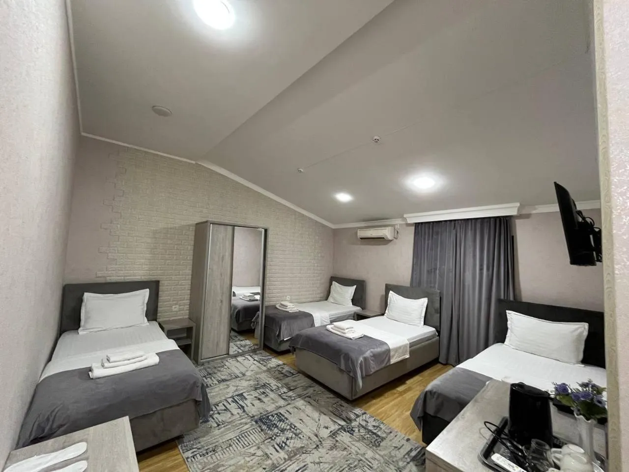 Hotel Shosh Boutique