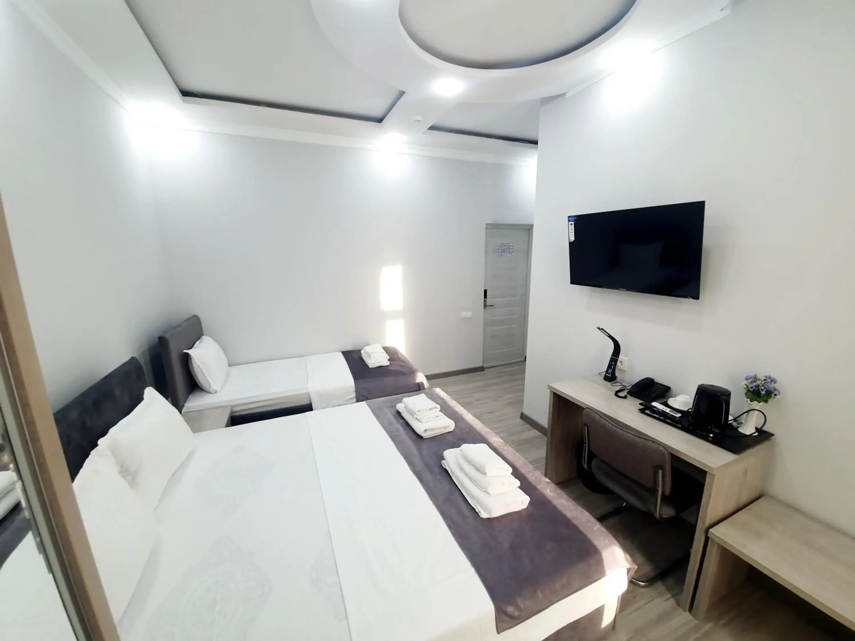 Family Room with Private Bathroom - single occupancy in Hotel Shosh Boutique Family Room with Private Bathroom - single occupancy in Hotel Shosh Boutique