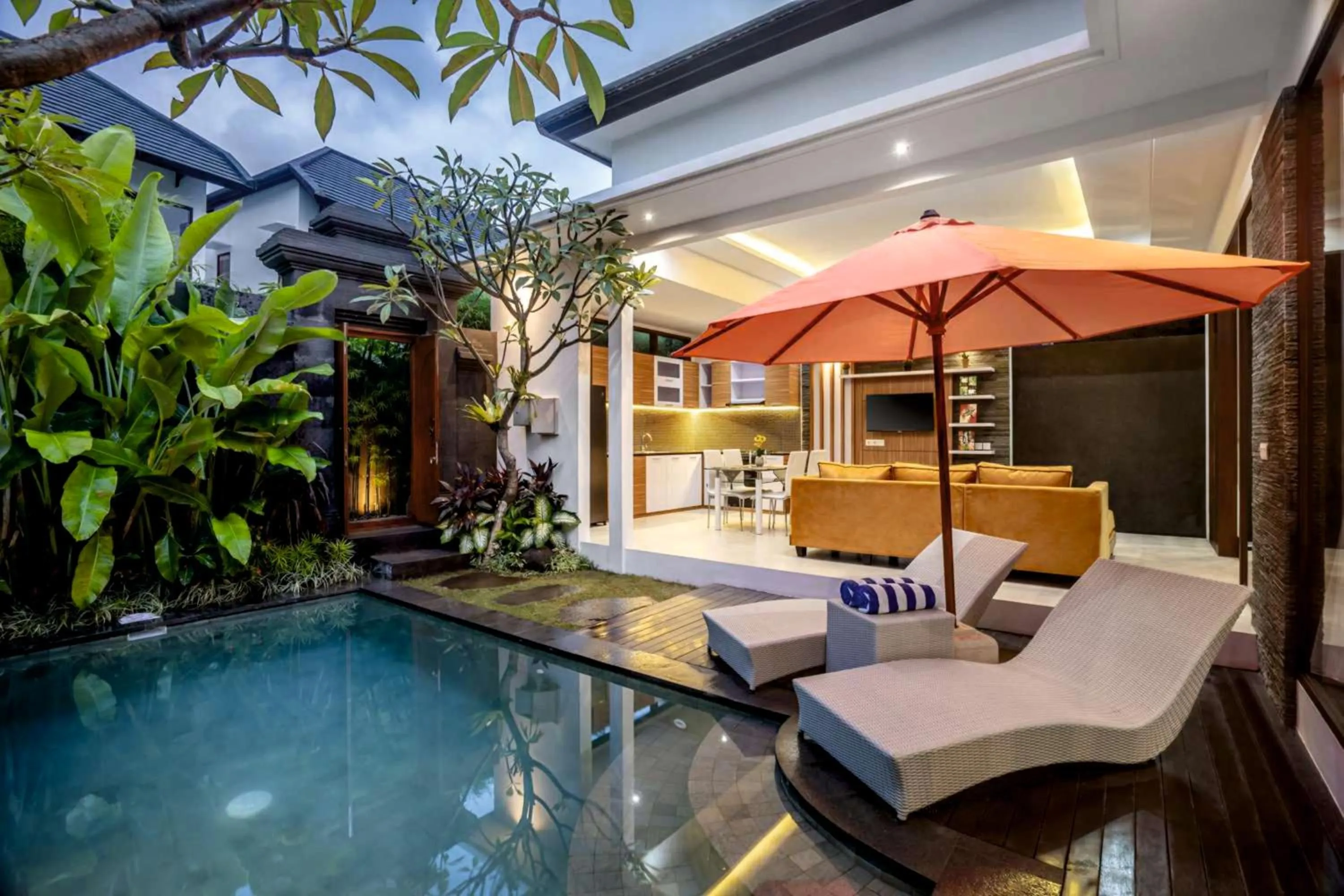 Garden view in Puri Keraton Seminyak
