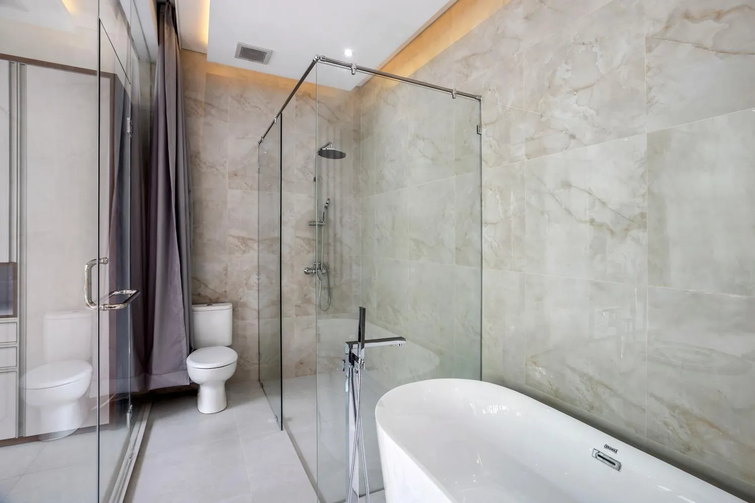 Bathroom in Puri Keraton Seminyak