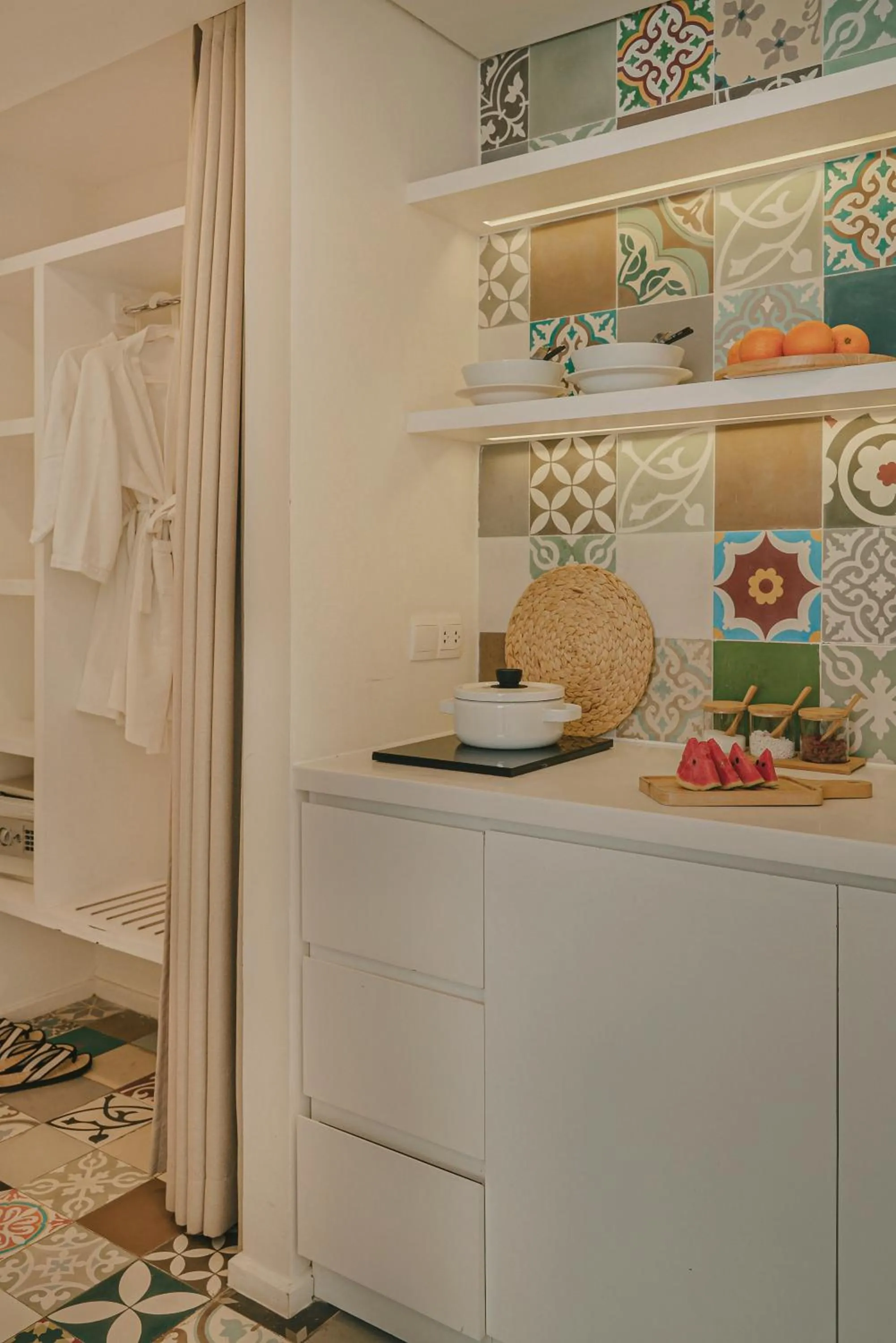 YÊN LIVING BÌNH THẠNH