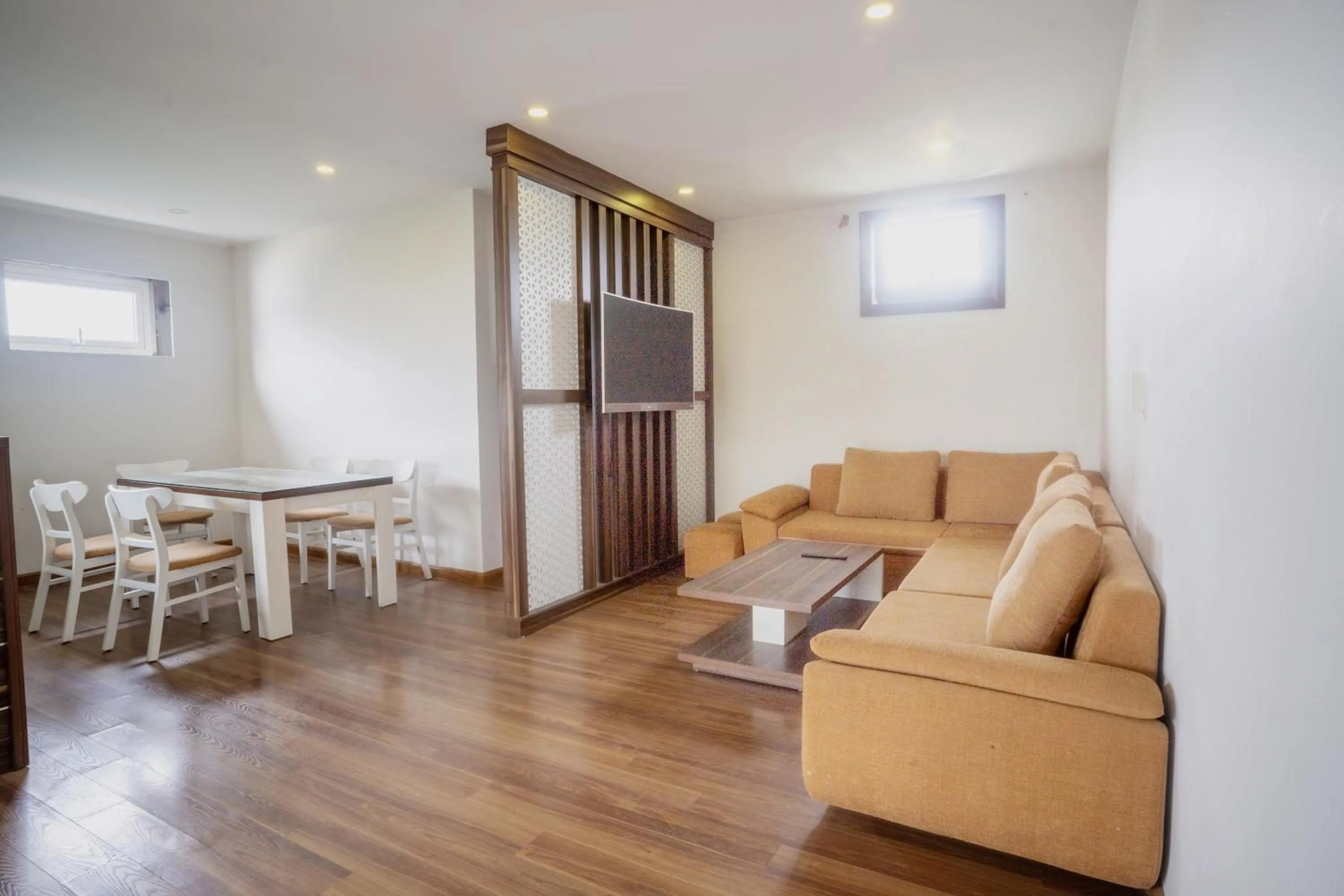 Living room in Mai Khanh Hotel