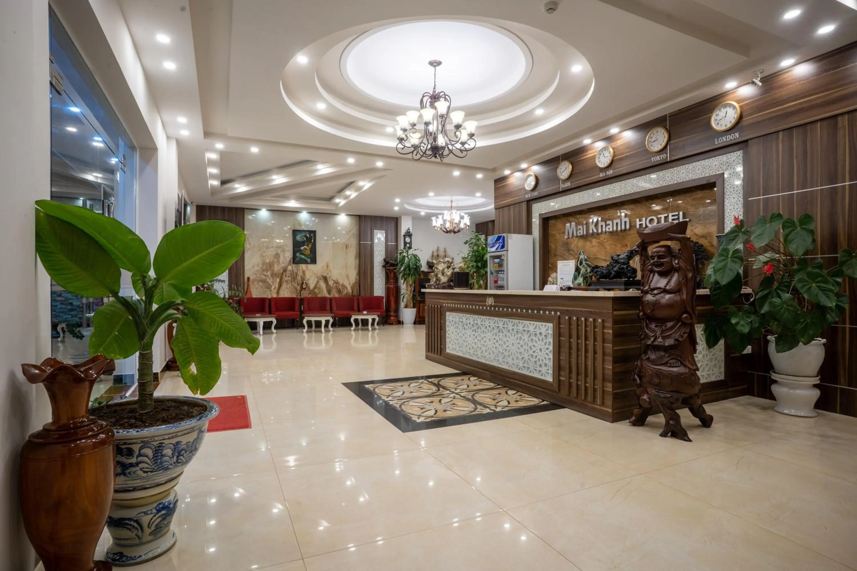 Lobby or reception in Mai Khanh Hotel