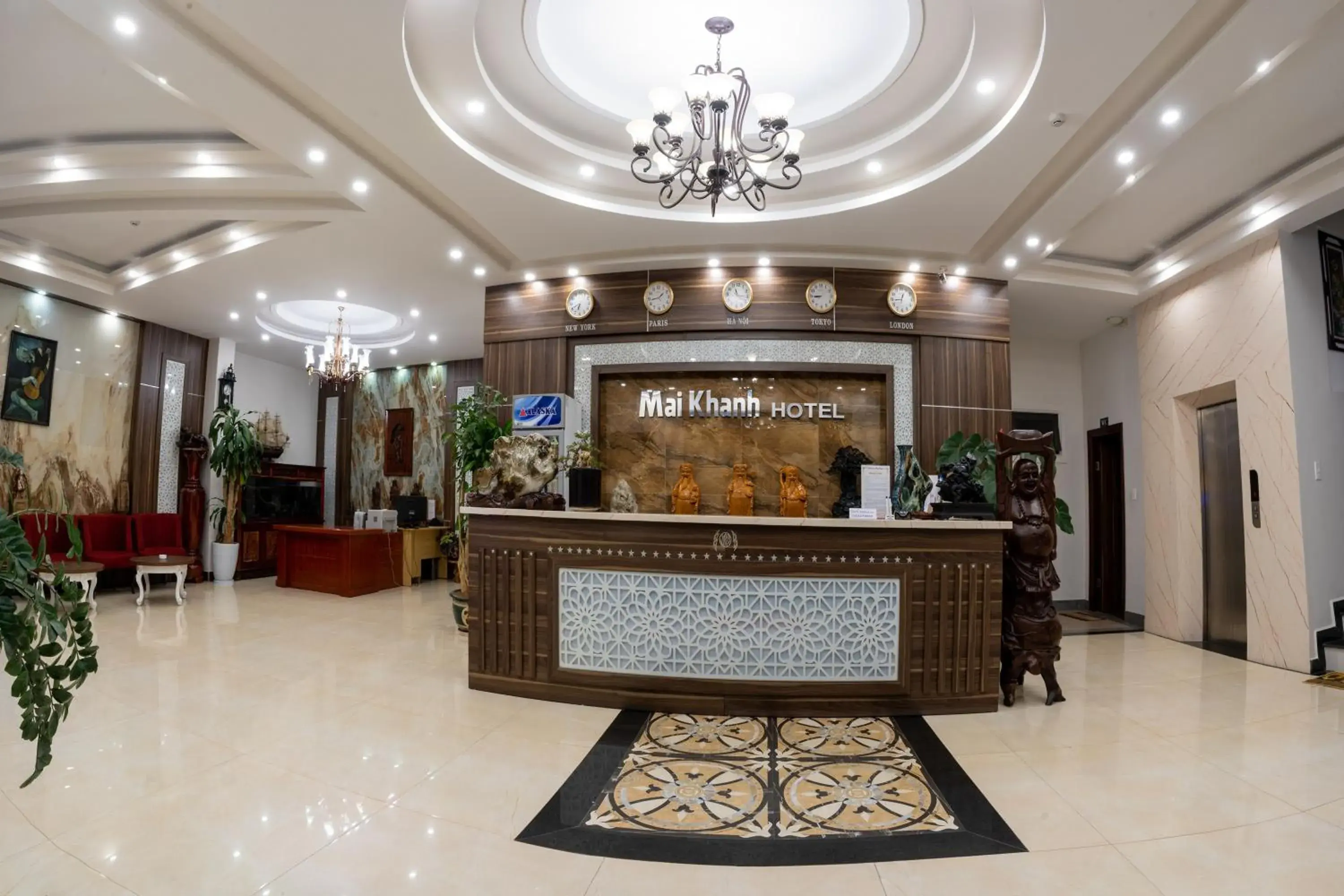 Lobby or reception in Mai Khanh Hotel Lobby or reception in Mai Khanh Hotel
