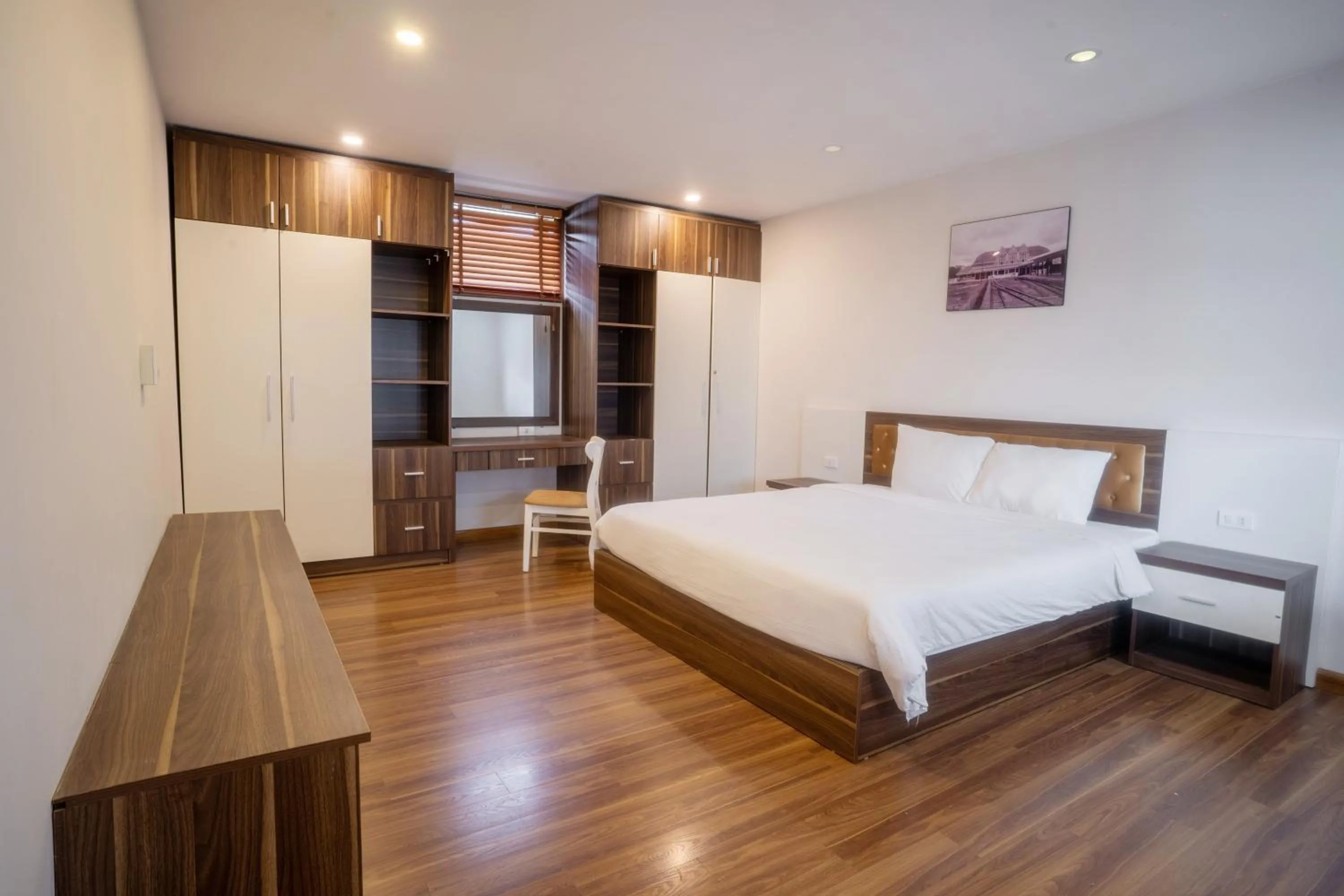 Bedroom, Bed in Mai Khanh Hotel