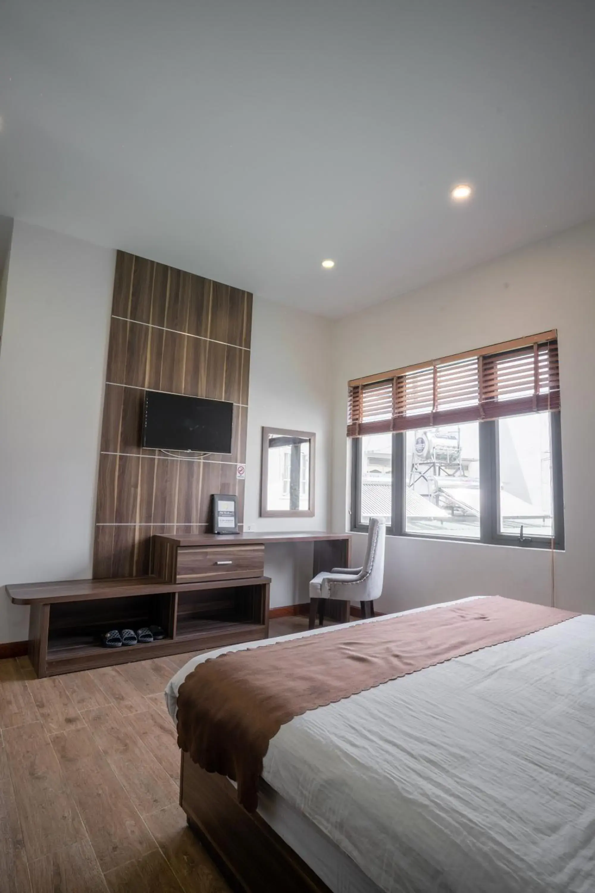 Bed in Mai Khanh Hotel Bed in Mai Khanh Hotel