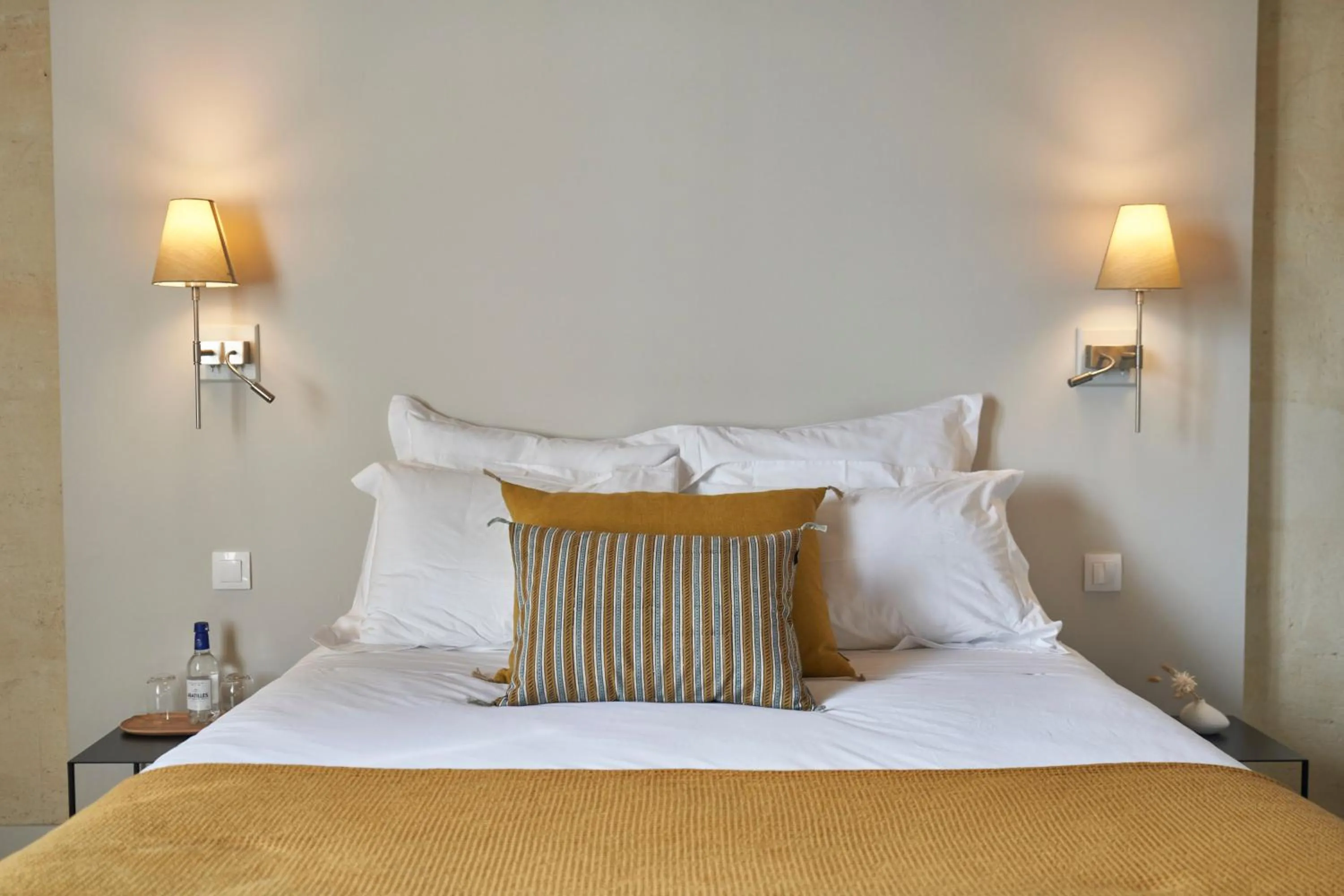 Bed in Château Bonalgue - Pomerol