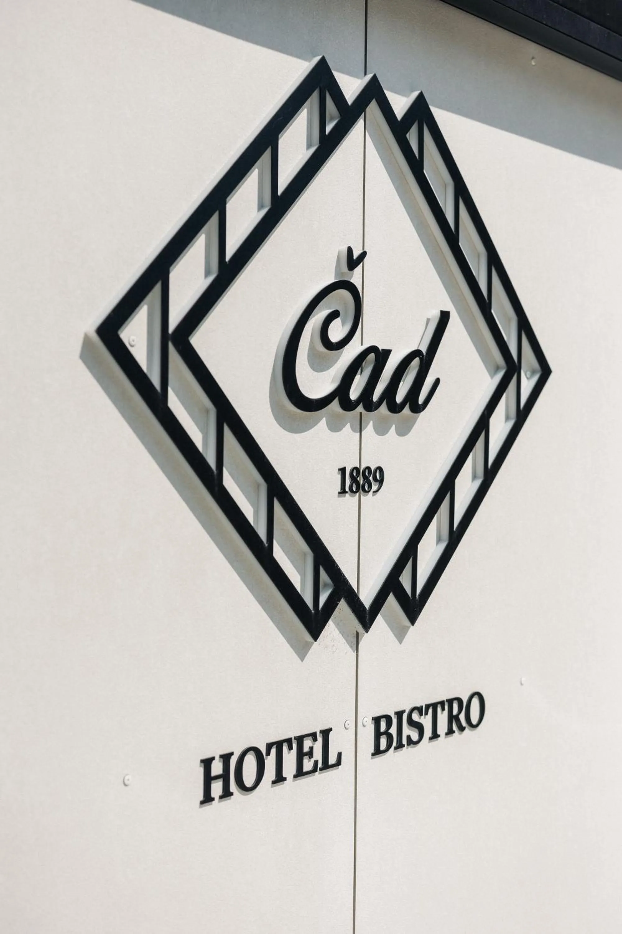 Property building in Hotel Čad