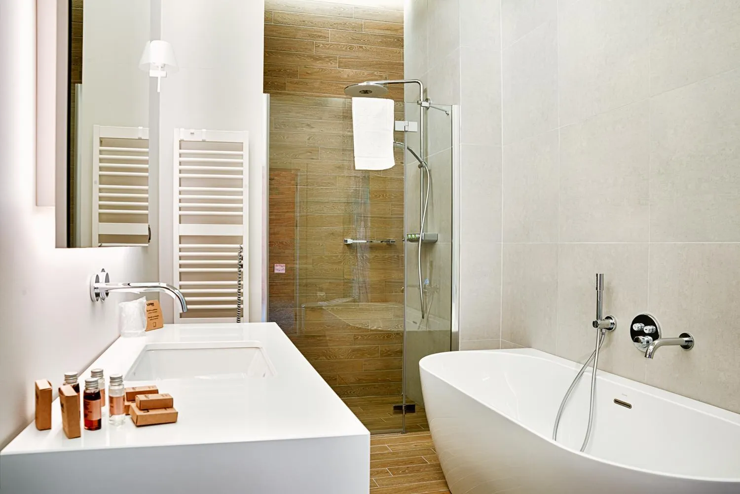 Shower in Hotel The Loom