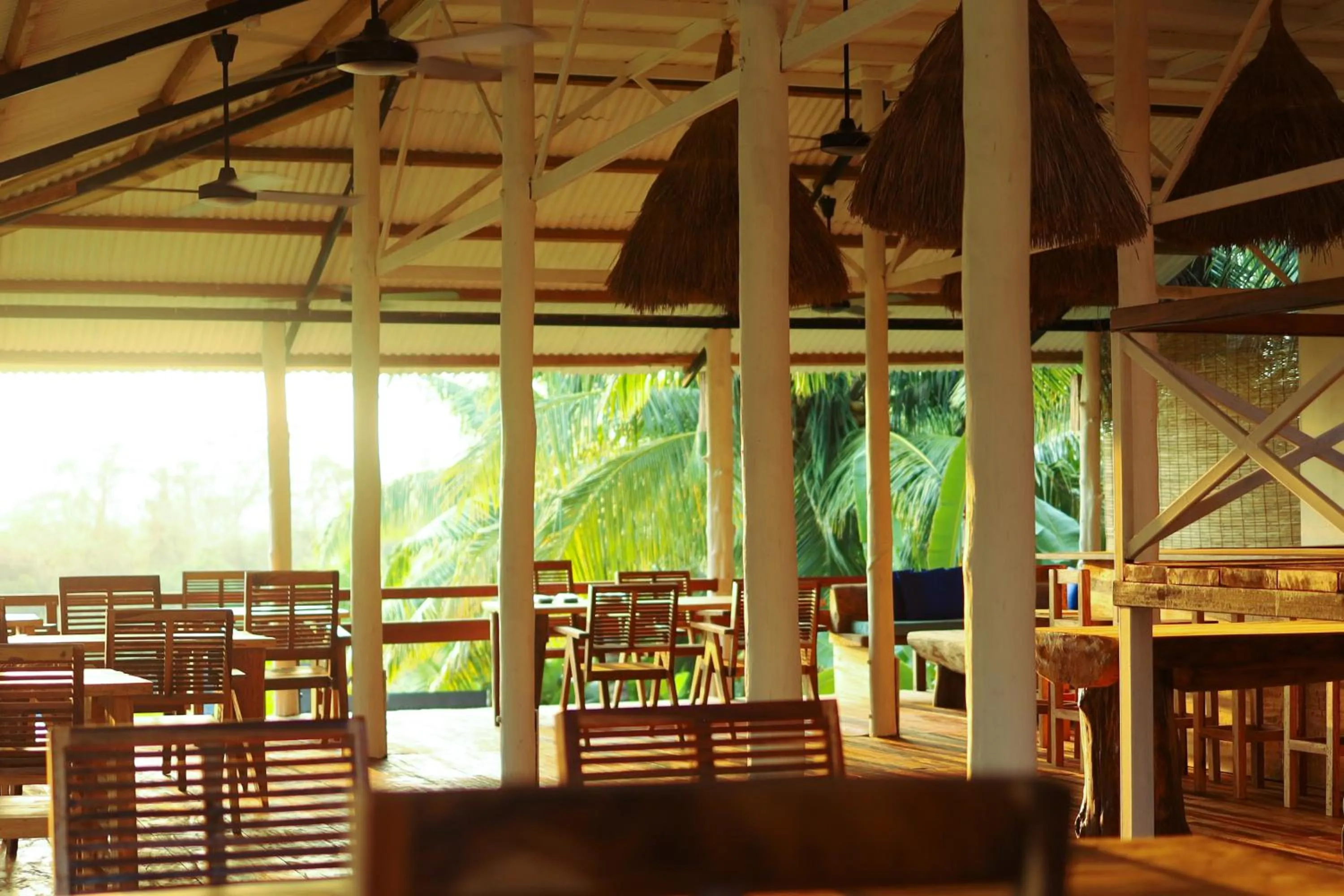 Restaurant/places to eat in Satya Boutique Resort & Spa