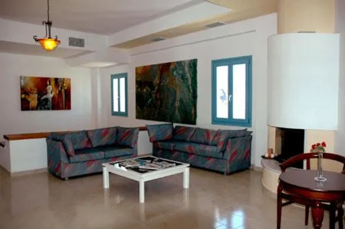 Captain's Rocks Hotel