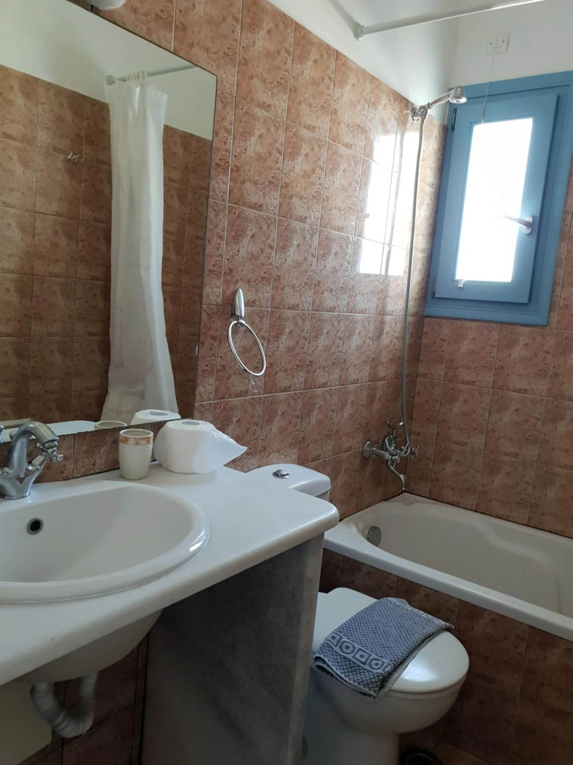 Captain's Rocks Hotel