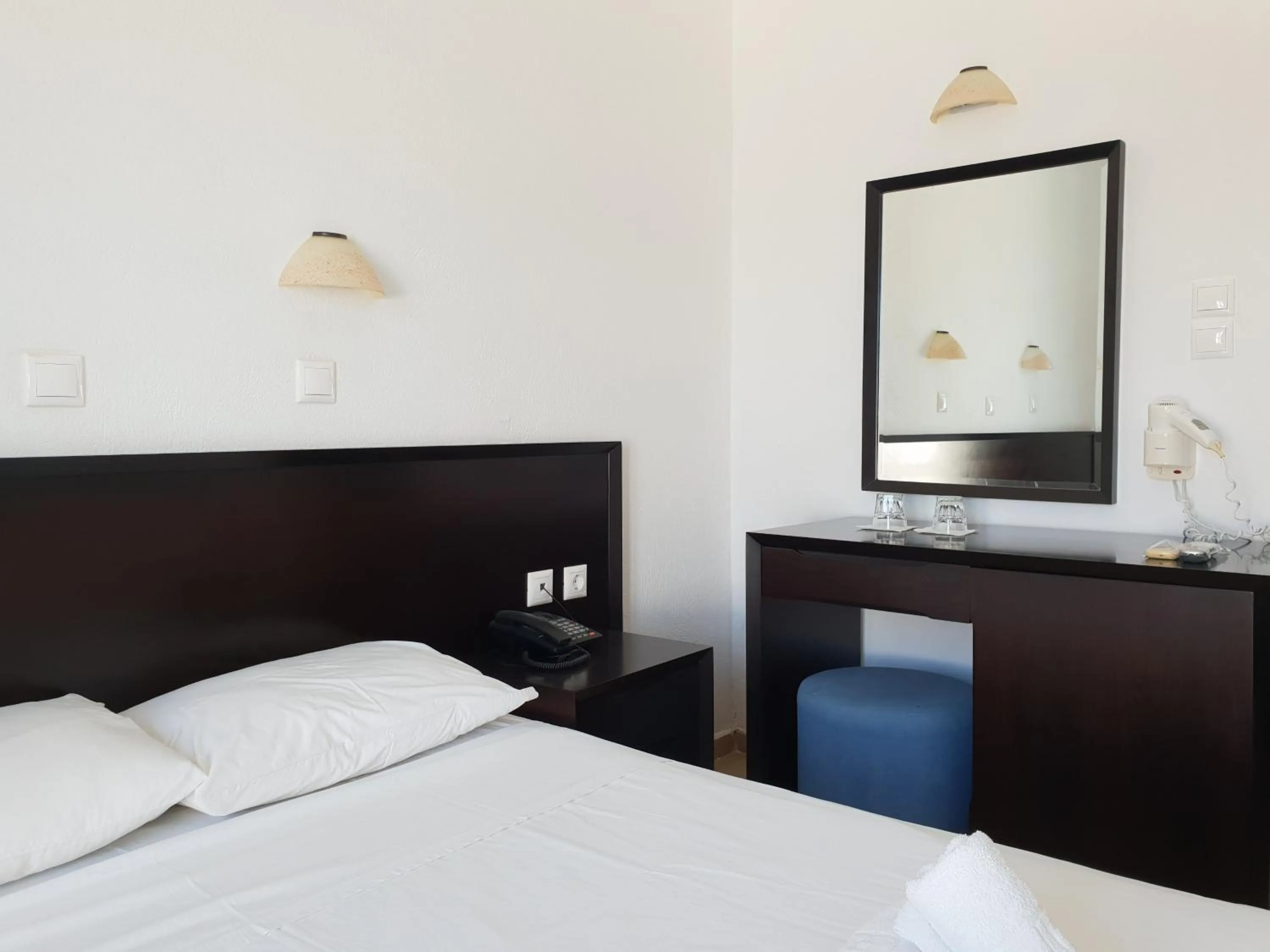 Captain's Rocks Hotel