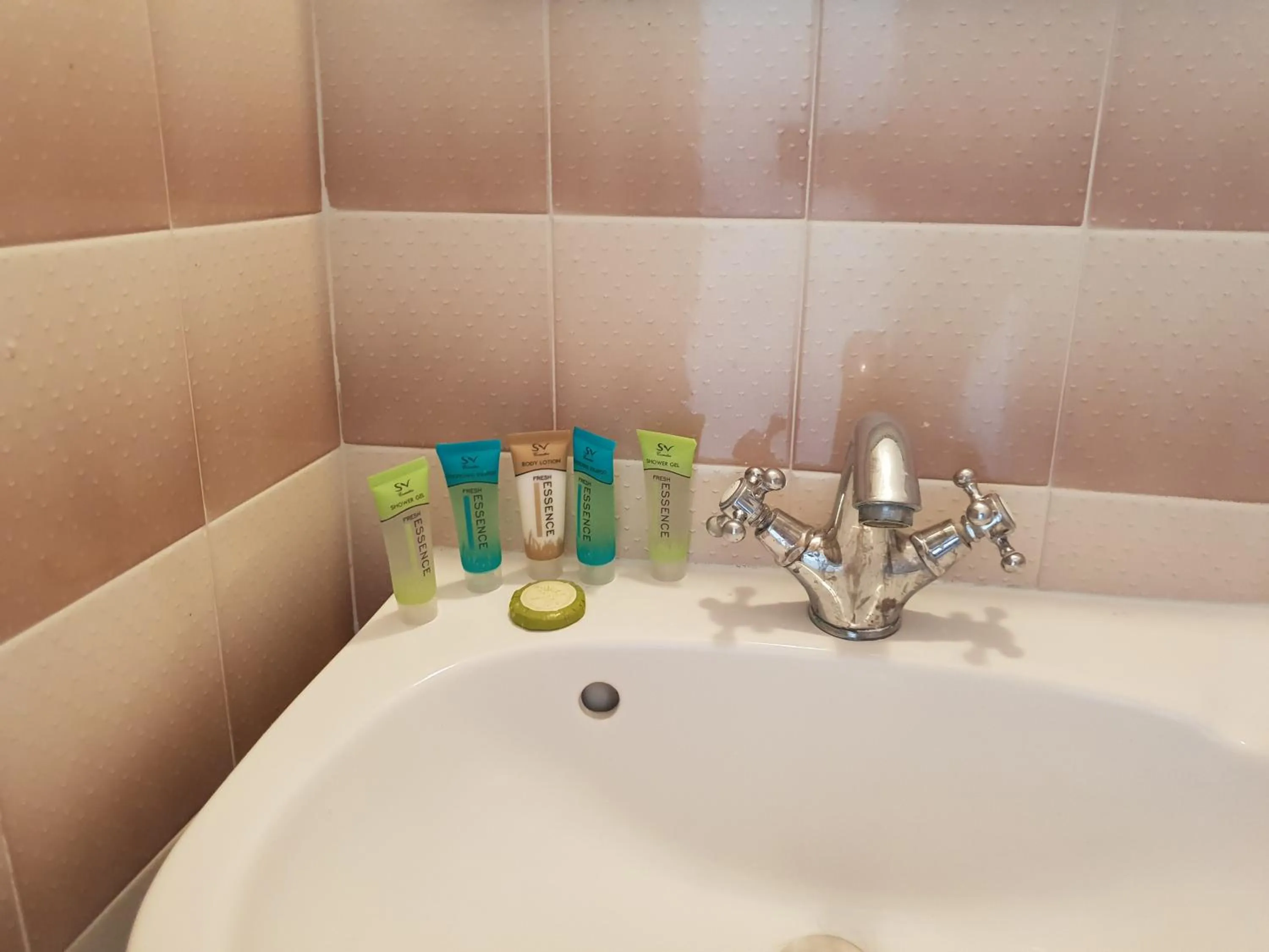 Captain's Rocks Hotel