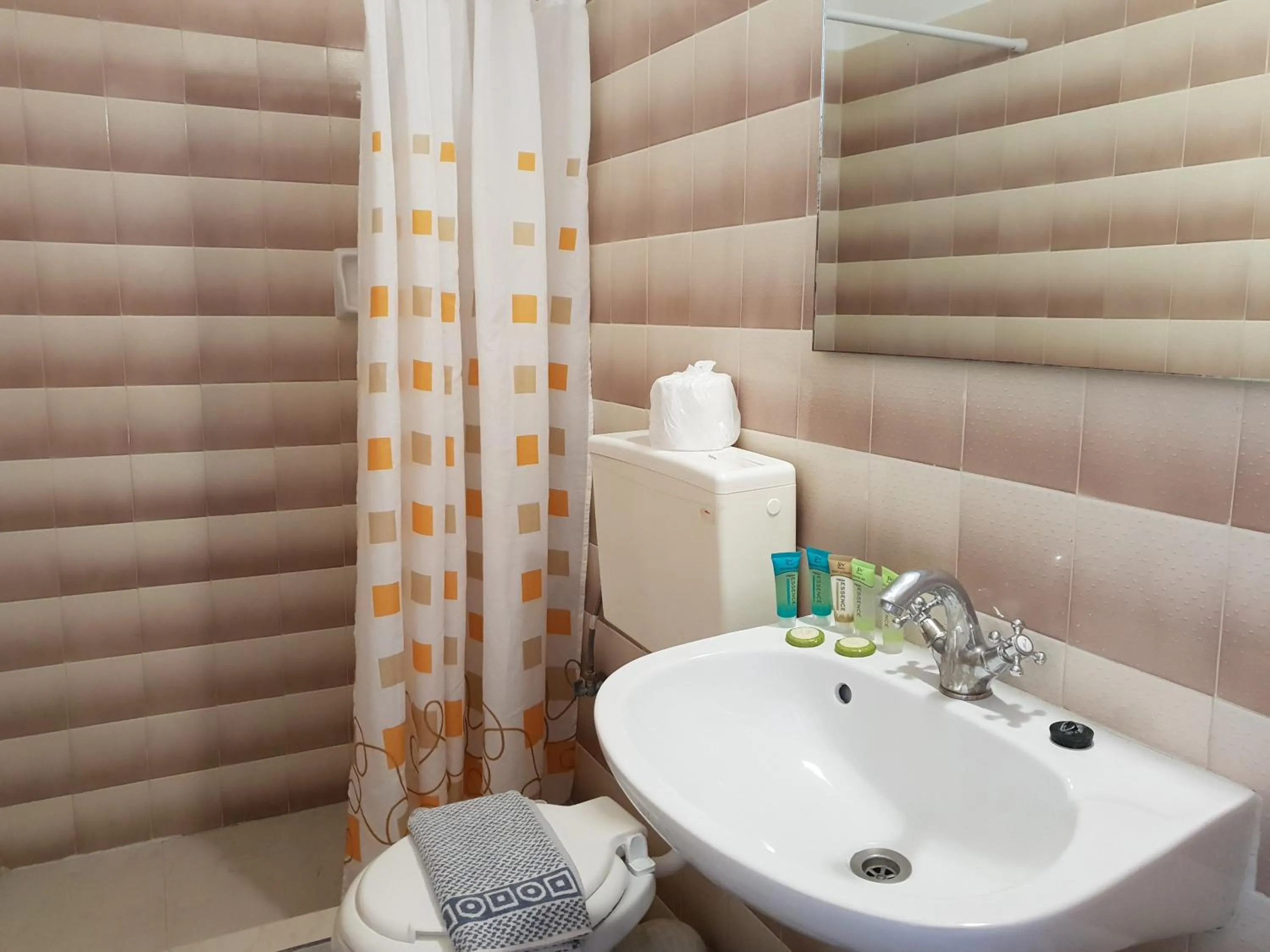 Captain's Rocks Hotel