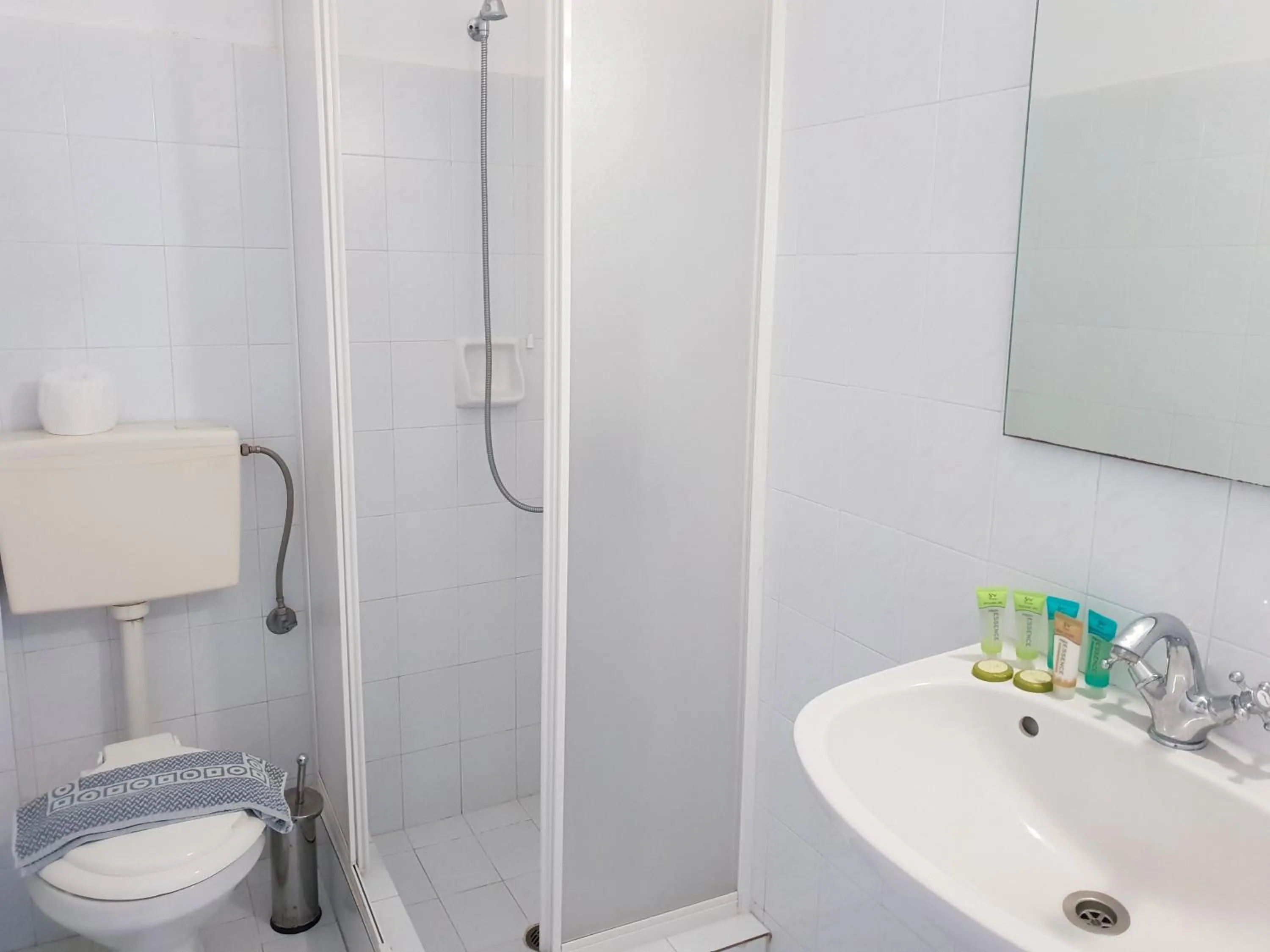 Captain's Rocks Hotel