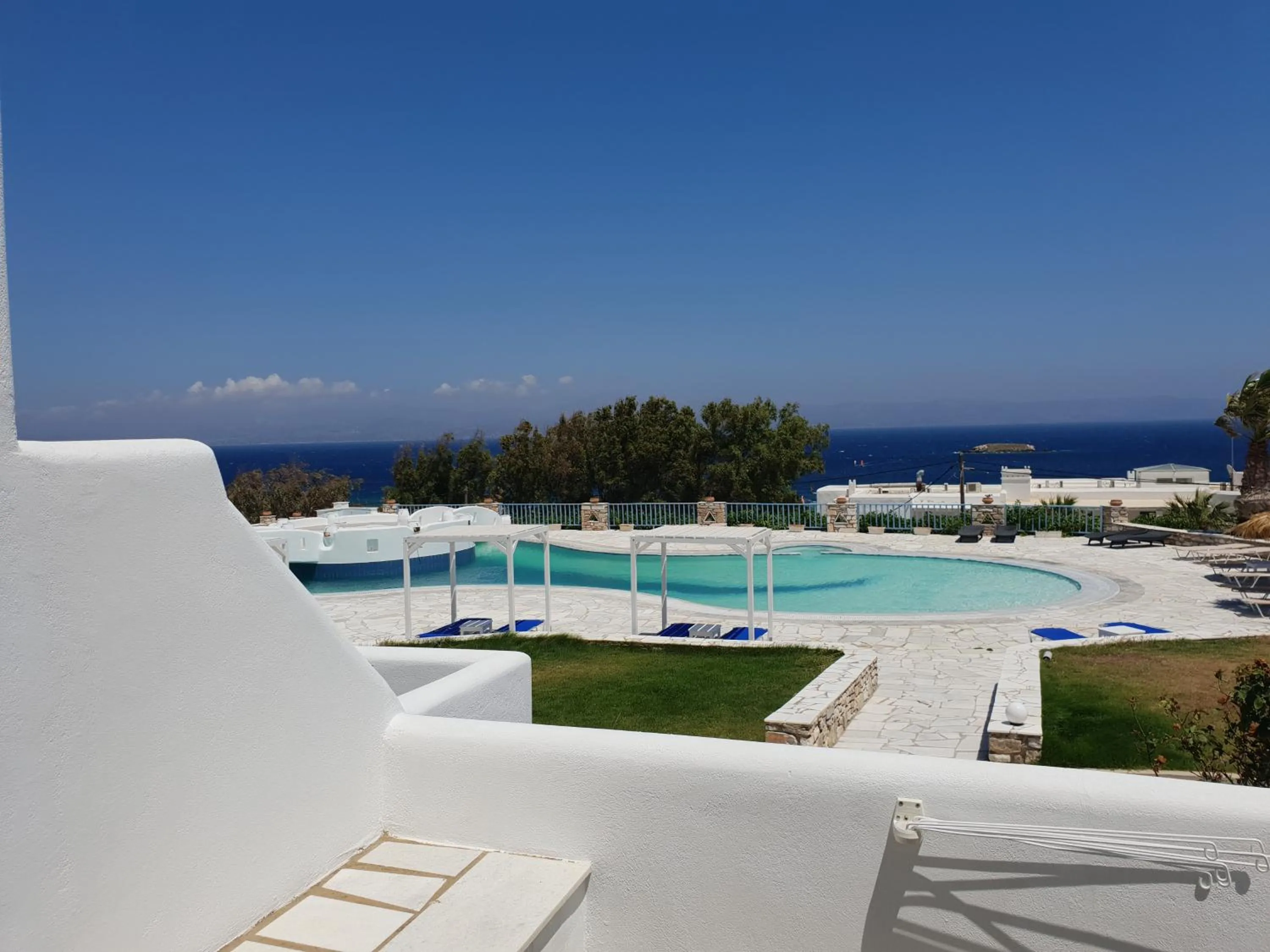 Captain's Rocks Hotel