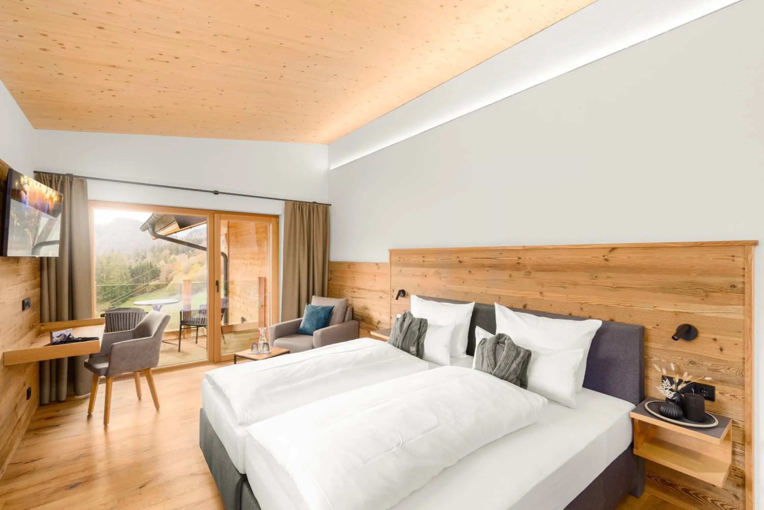 Double Room with Mountain View in Hotel Bergflair Double Room with Mountain View in Hotel Bergflair