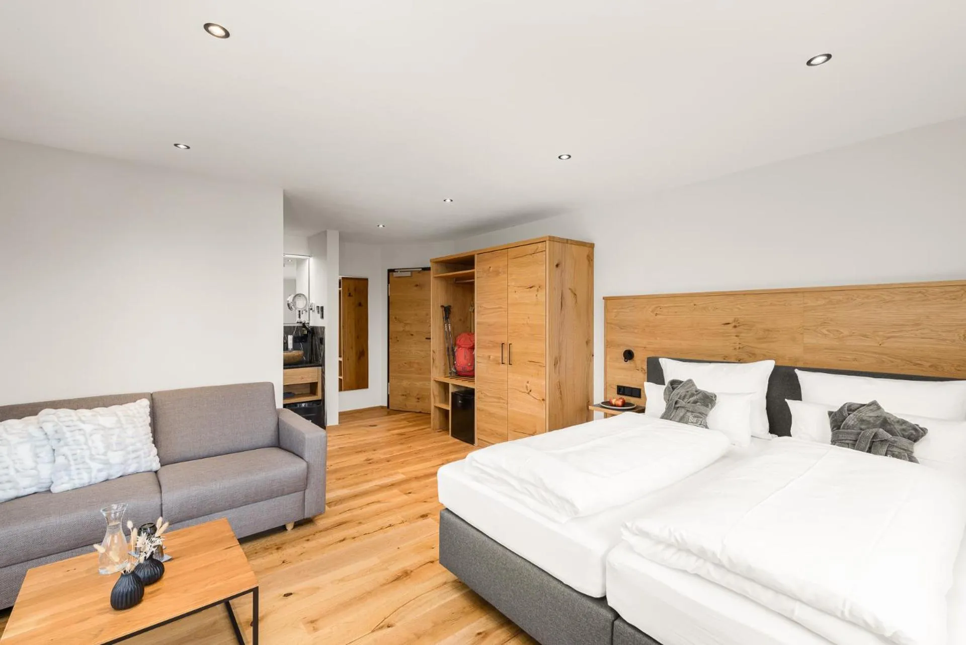 Photo of the whole room, Bed in Hotel Bergflair