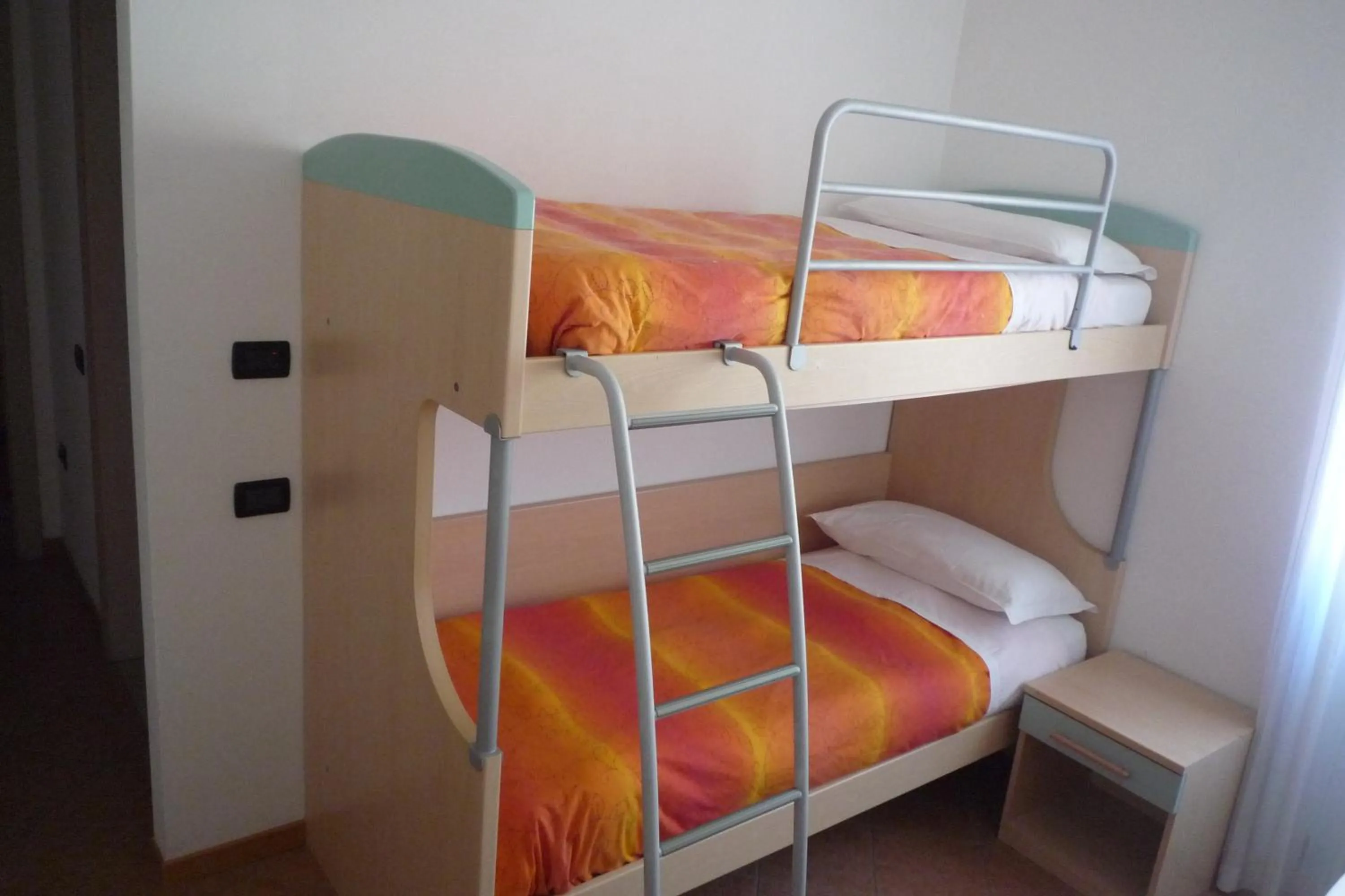 bunk bed, Bed in Piccolo Fiore