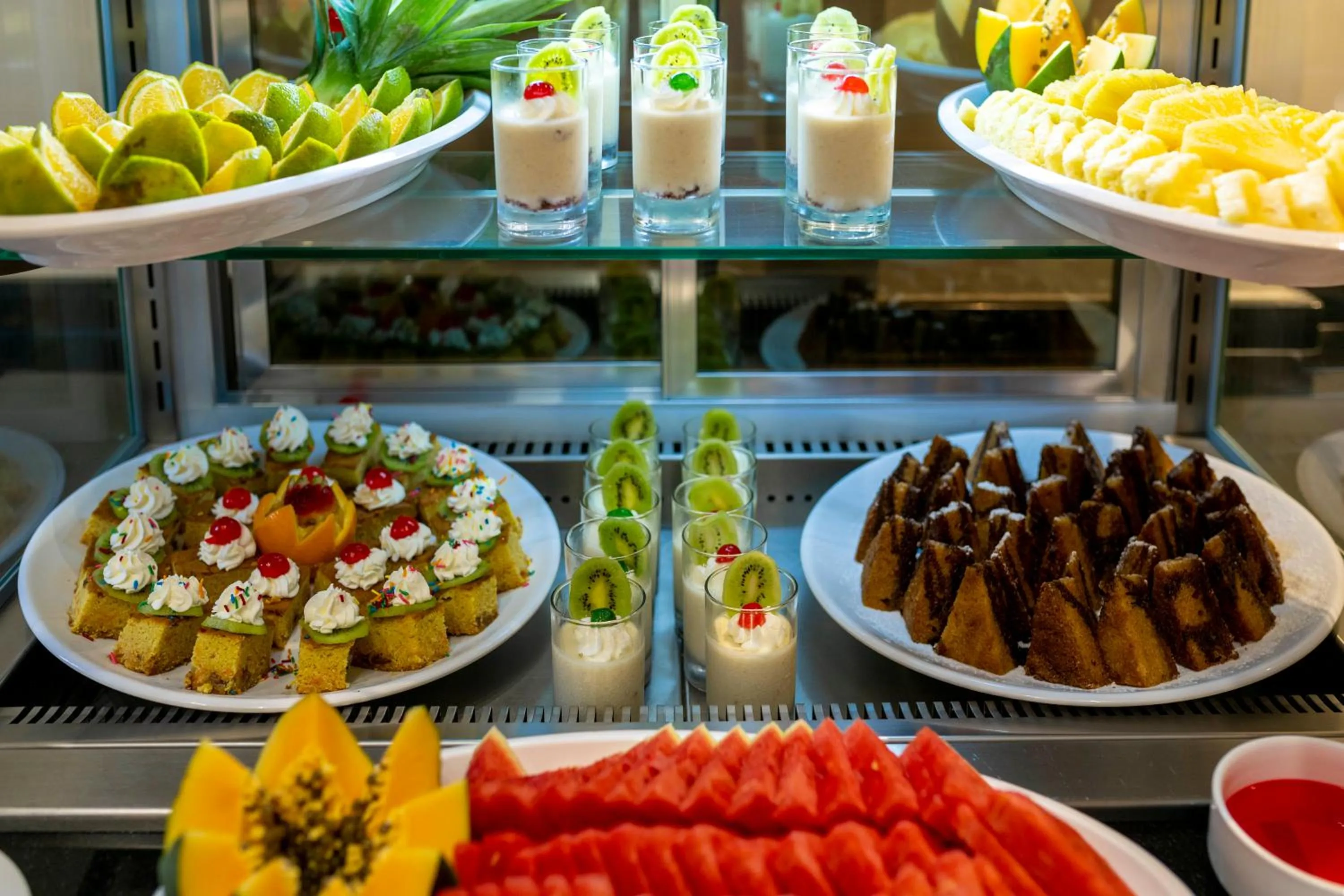 Restaurant/places to eat in TOA Hotel & Spa Zanzibar