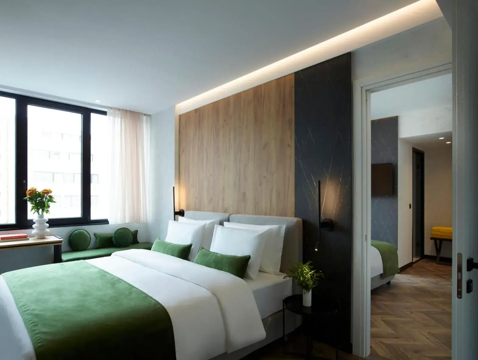 Bedroom, Bed in The Port Square Hotel Bedroom, Bed in The Port Square Hotel