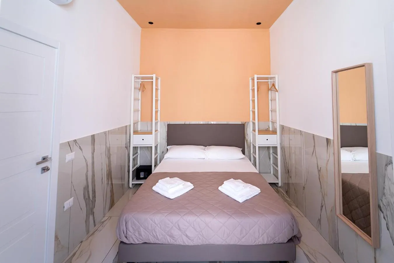 Bed in P.C. Boutique Medina H. Napoli Centro, by Clapa Group