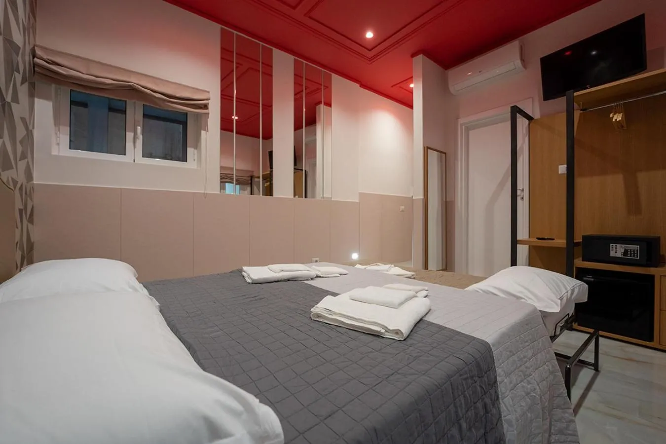 Bed in P.C. Boutique Medina H. Napoli Centro, by Clapa Group