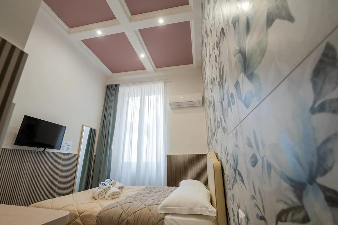 Bed in P.C. Boutique Medina H. Napoli Centro, by Clapa Group