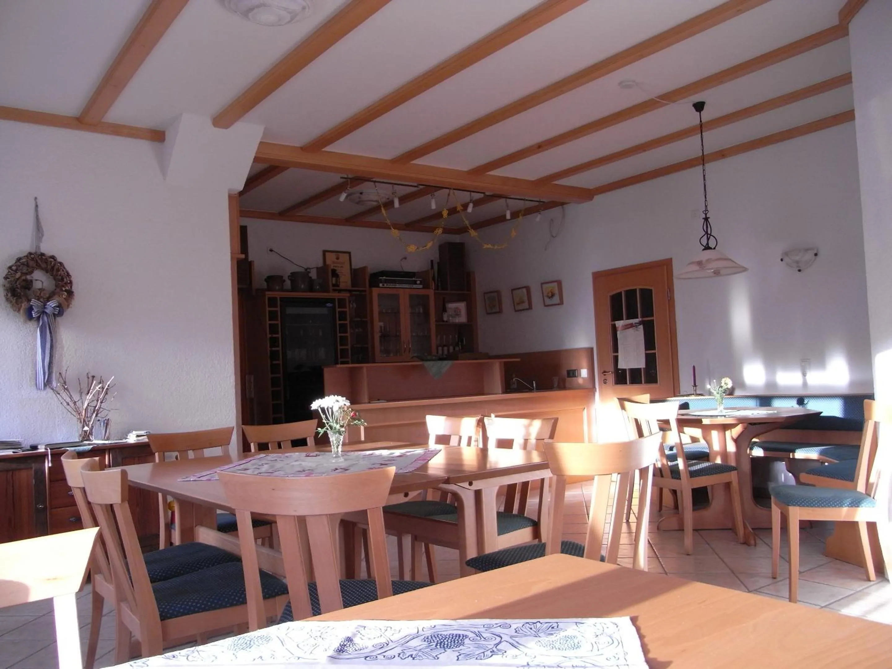 Food and drinks in Weingut & Gästehaus Andreas Erz