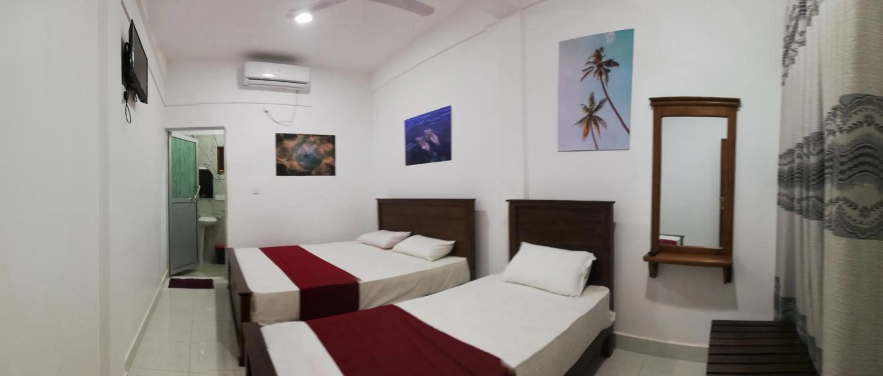Luxury Triple Room in Dive beach palace