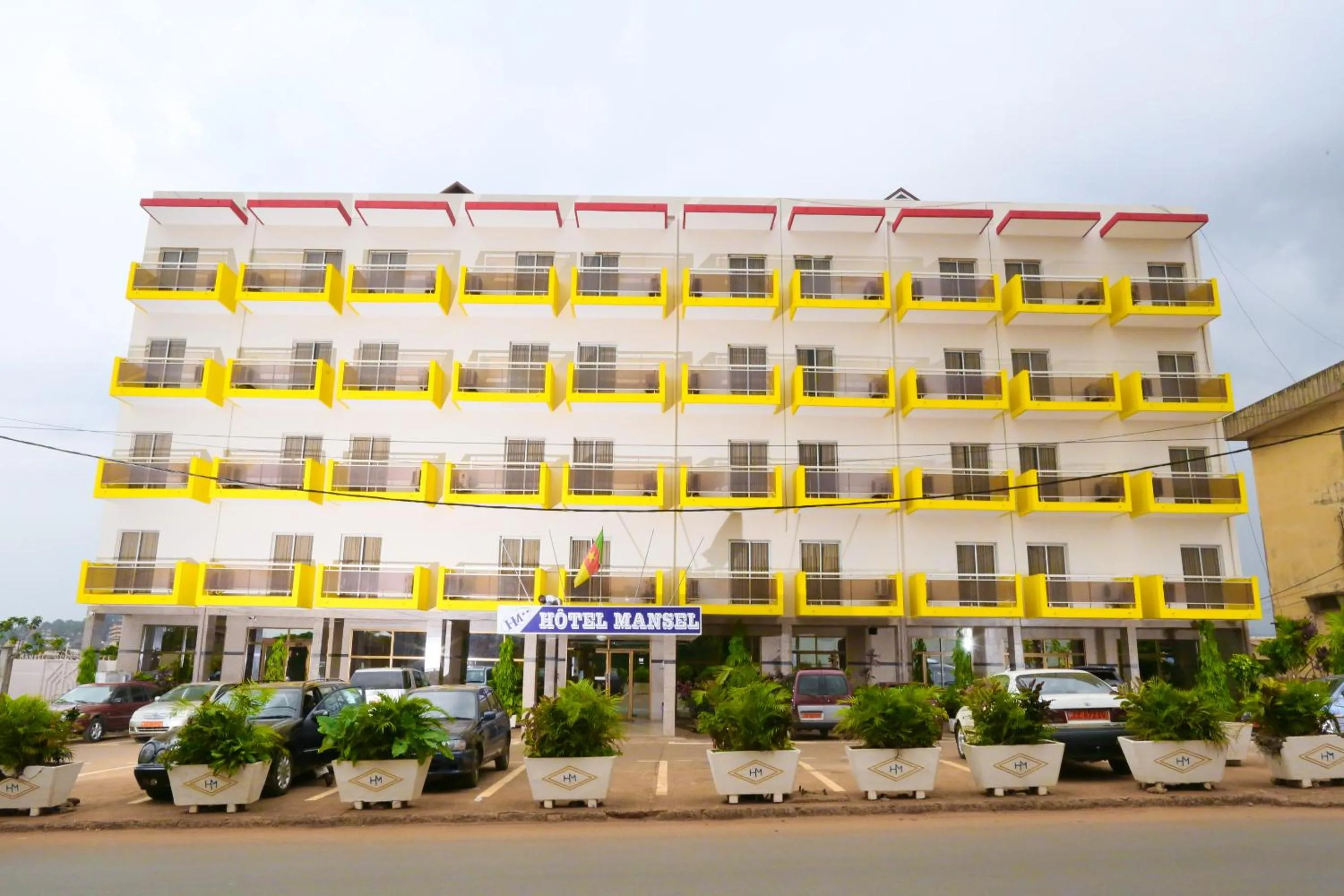 Property building in Hotel Mansel