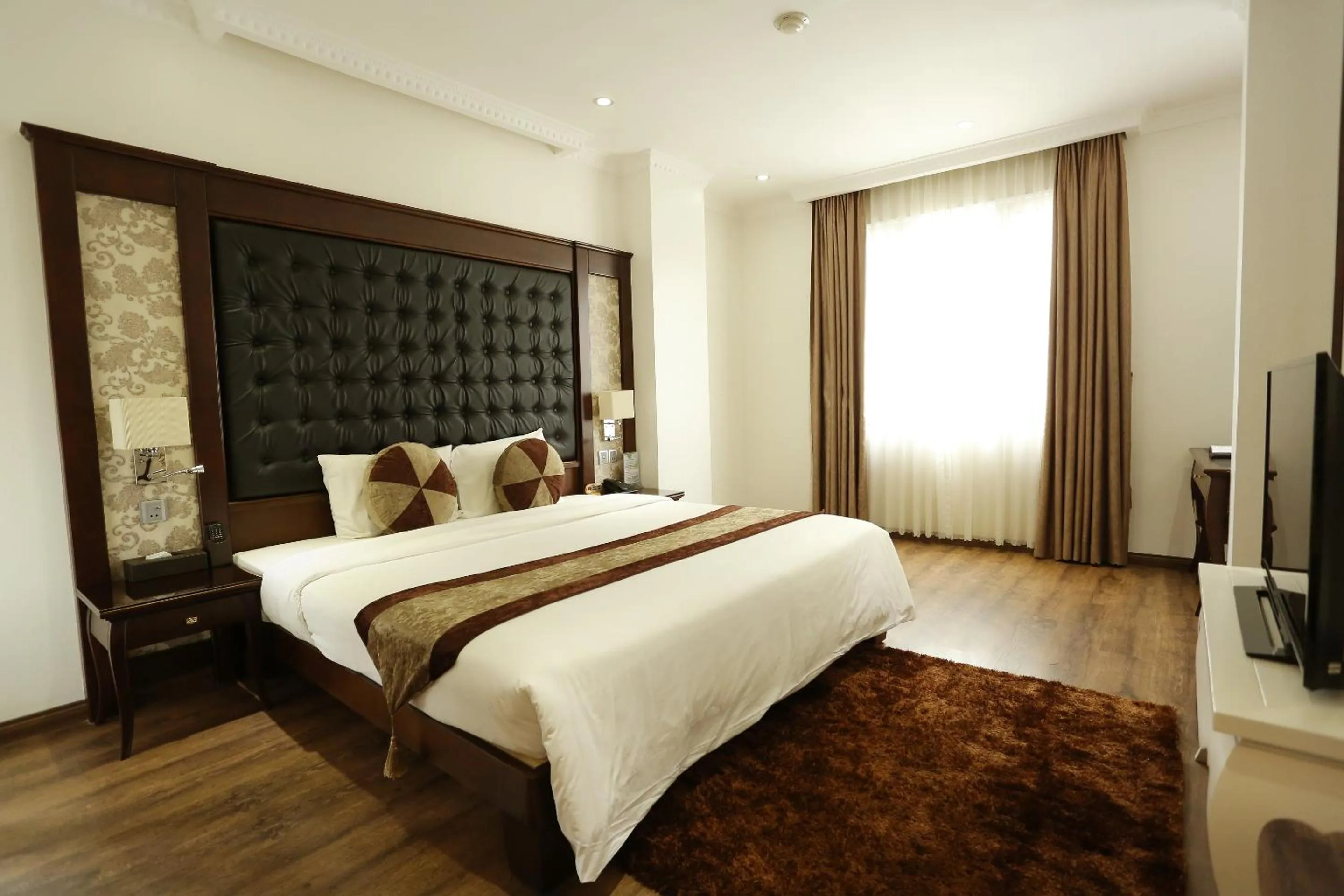 Bedroom, Bed in CityBay Palace Hạ Long Hotel