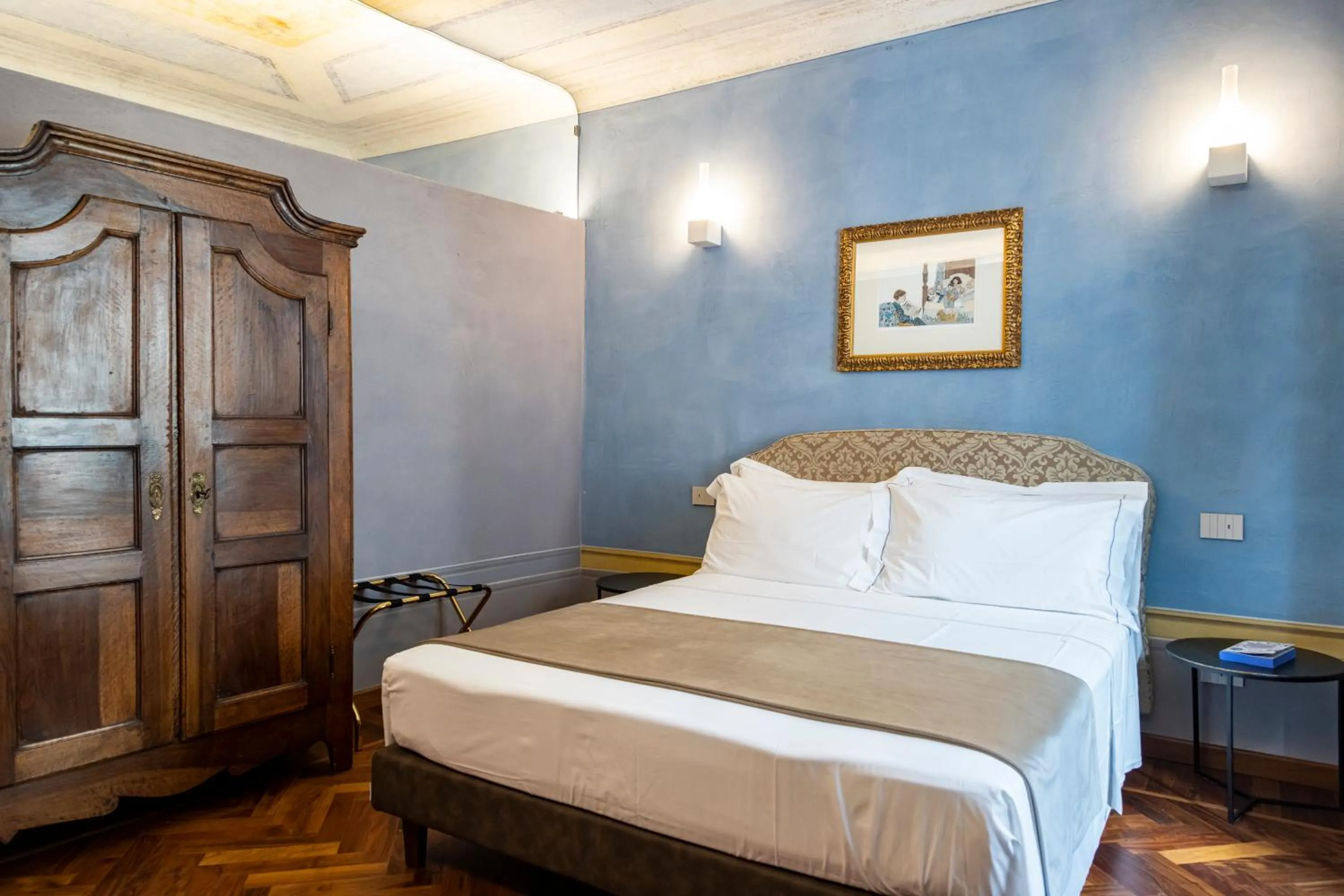 Standard Queen Room in Palazzo Fauzone Relais & Spa