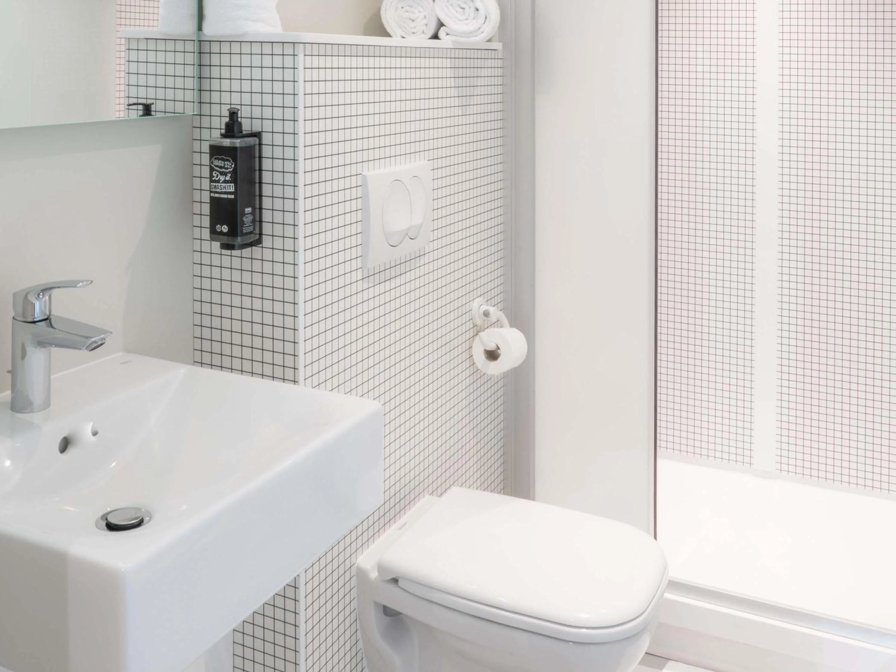 Bedroom in ibis budget Le Cannet des Maures