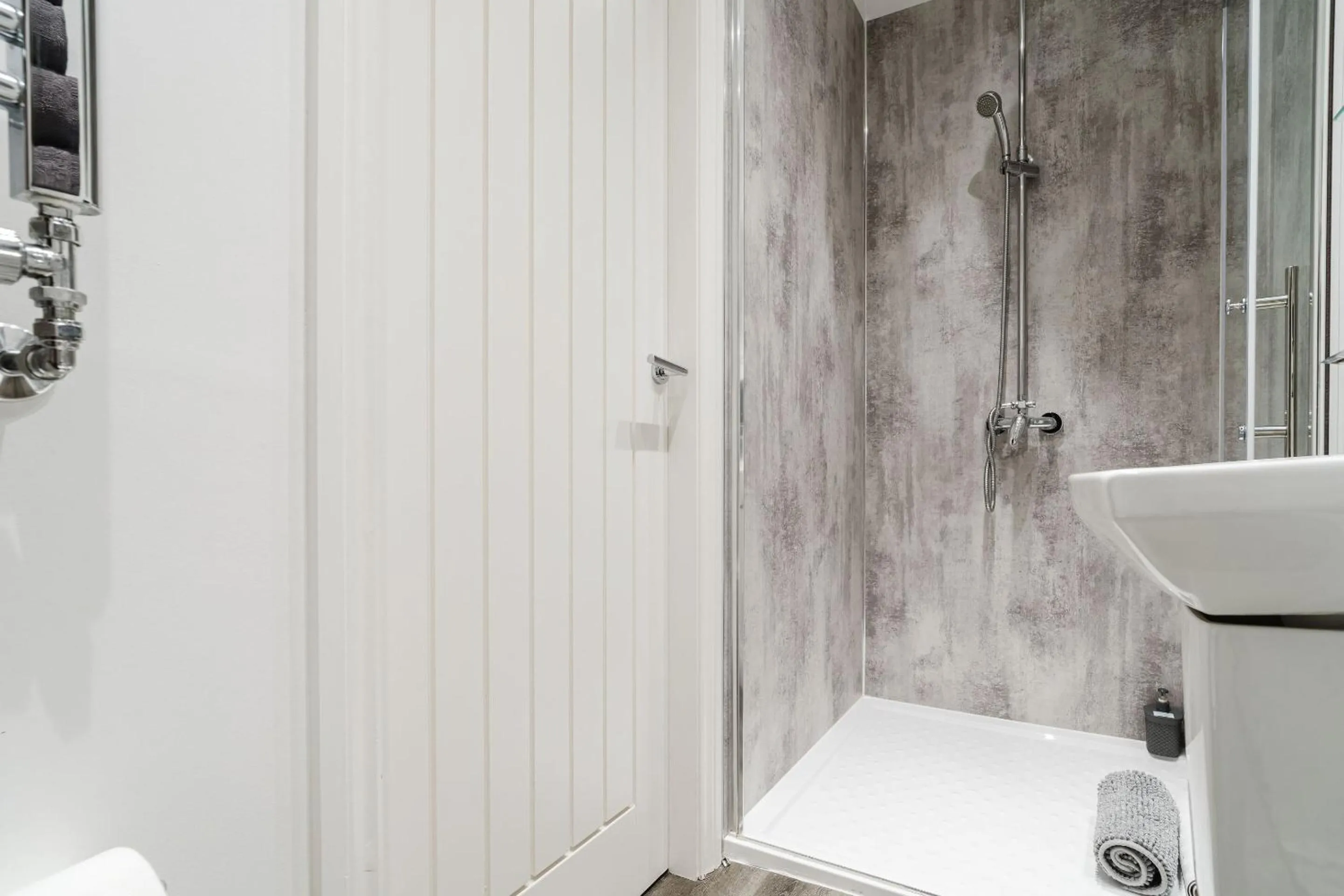 Bathroom in The Roxburgh Guest Accommodation