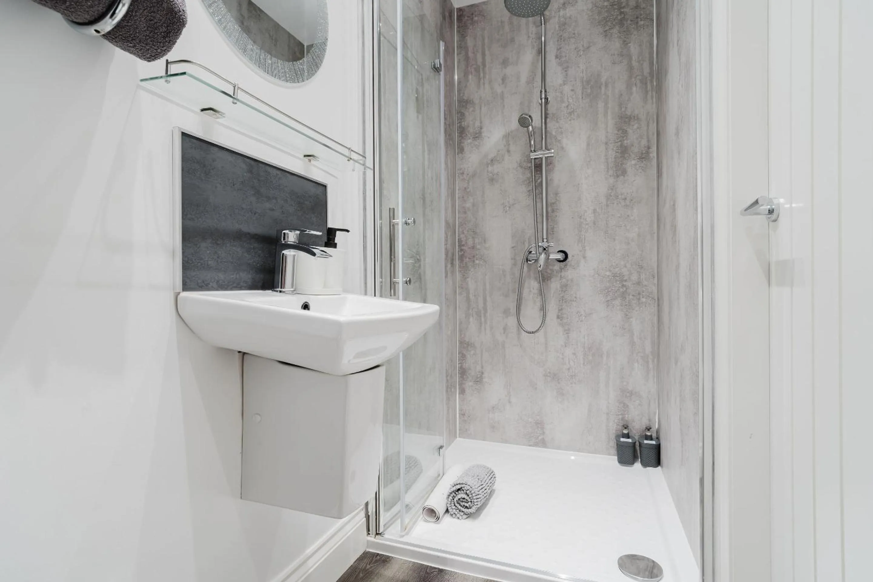 Bathroom in The Roxburgh Guest Accommodation