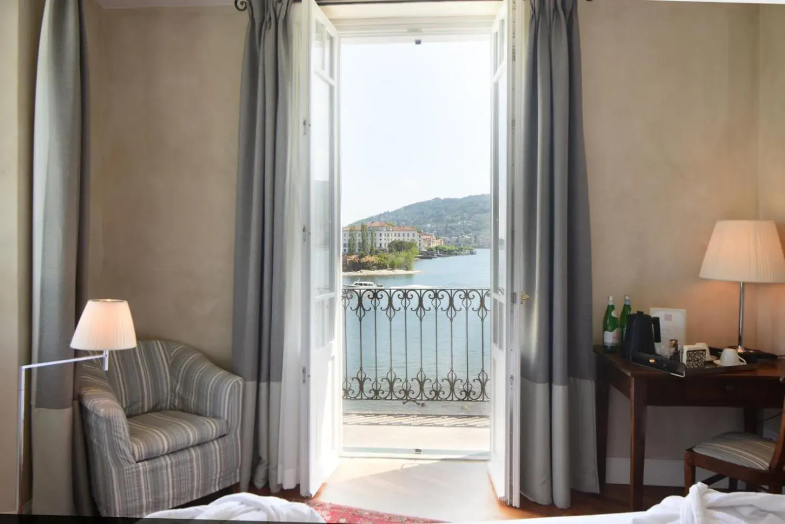 Double Room in Albergo Ristorante Il Verbano Double Room in Albergo Ristorante Il Verbano