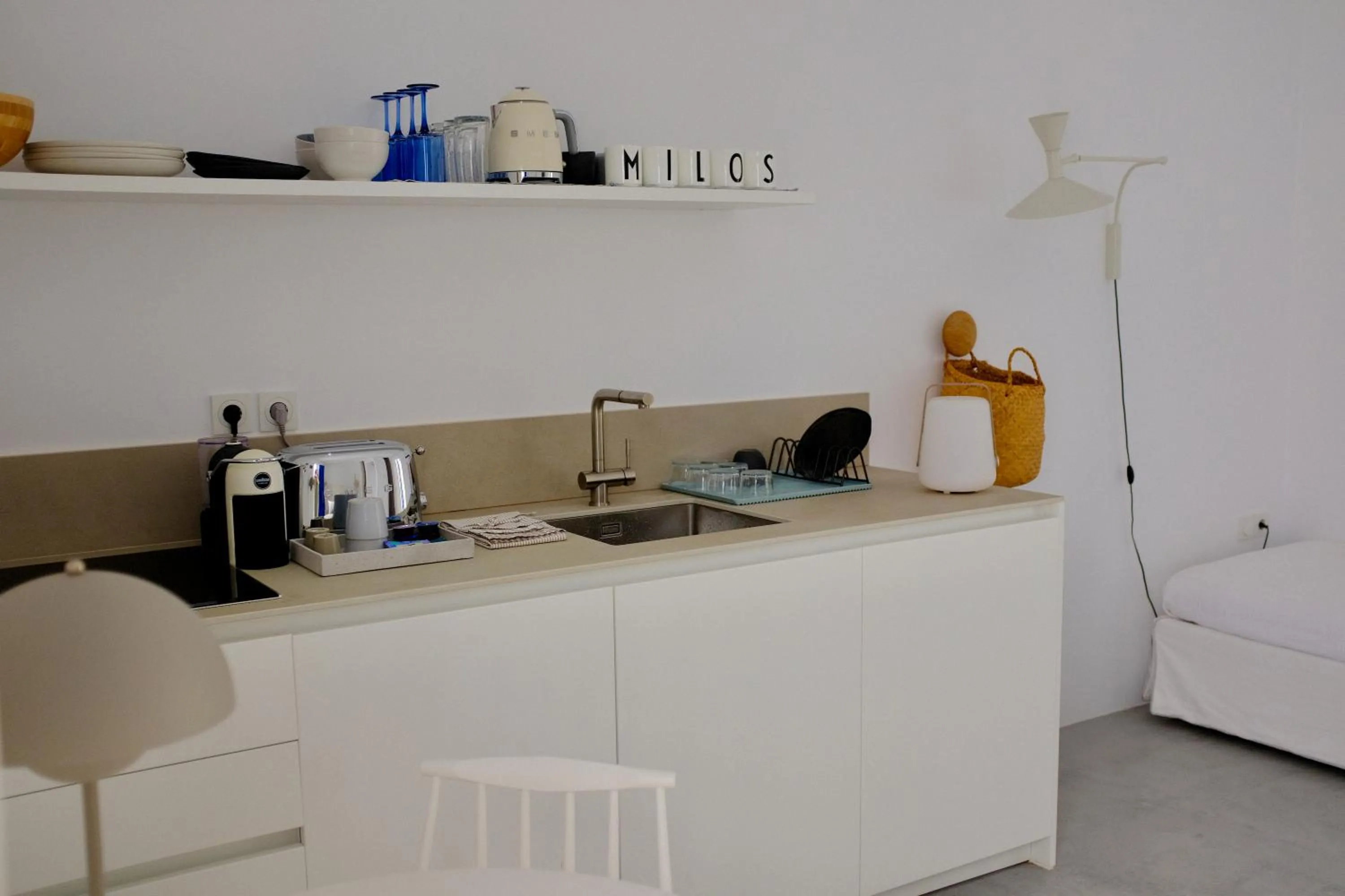 Kitchen or kitchenette in MILORA SuNSET