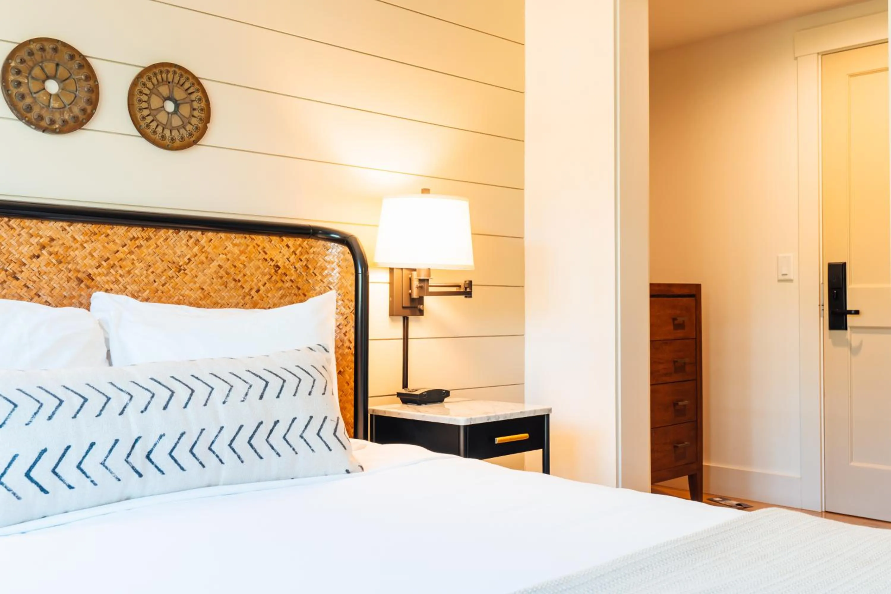 Bedroom, Bed in The Franklin Hotel Martha's Vineyard