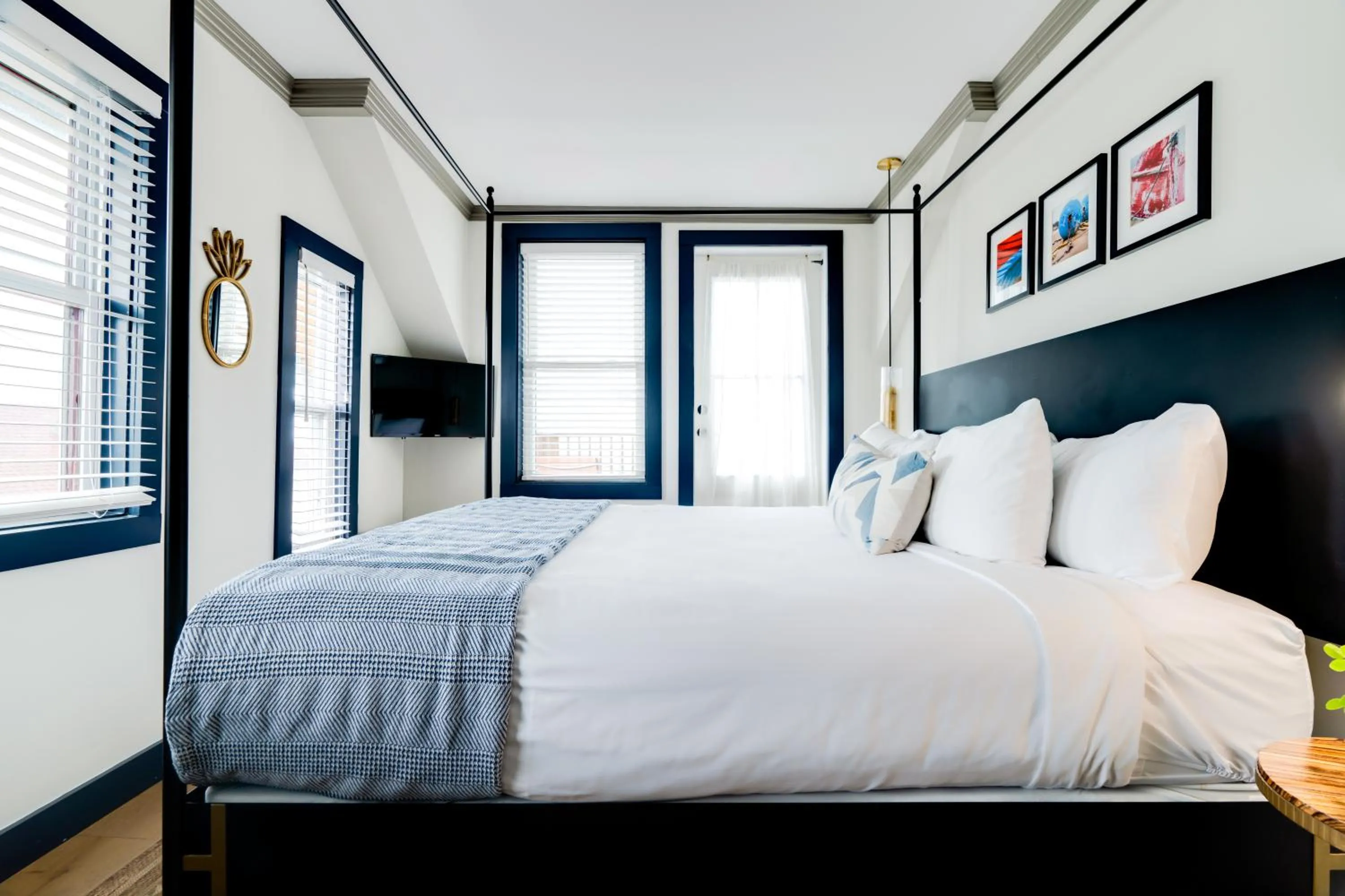 Bedroom, Bed in The Morgan Hotel Martha's Vineyard