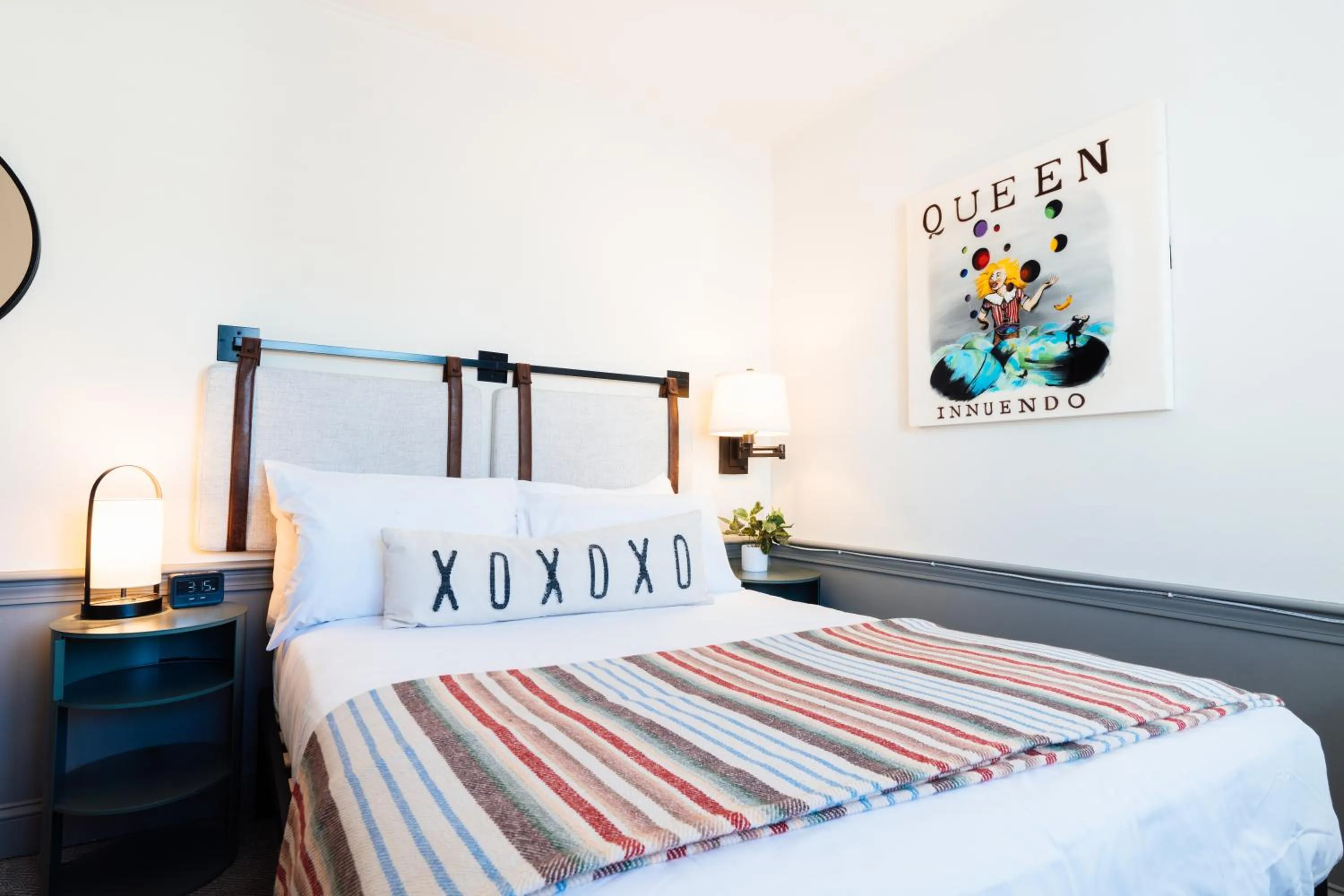 Bedroom, Bed in Mercury Hotel Provincetown