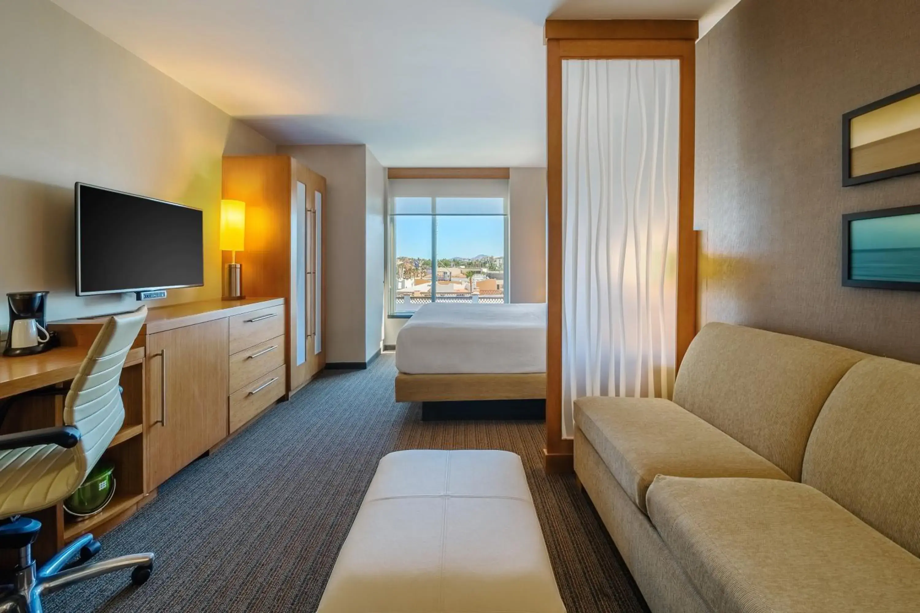 Mountain view, Bed in Hyatt Place Los Cabos Mountain view, Bed in Hyatt Place Los Cabos