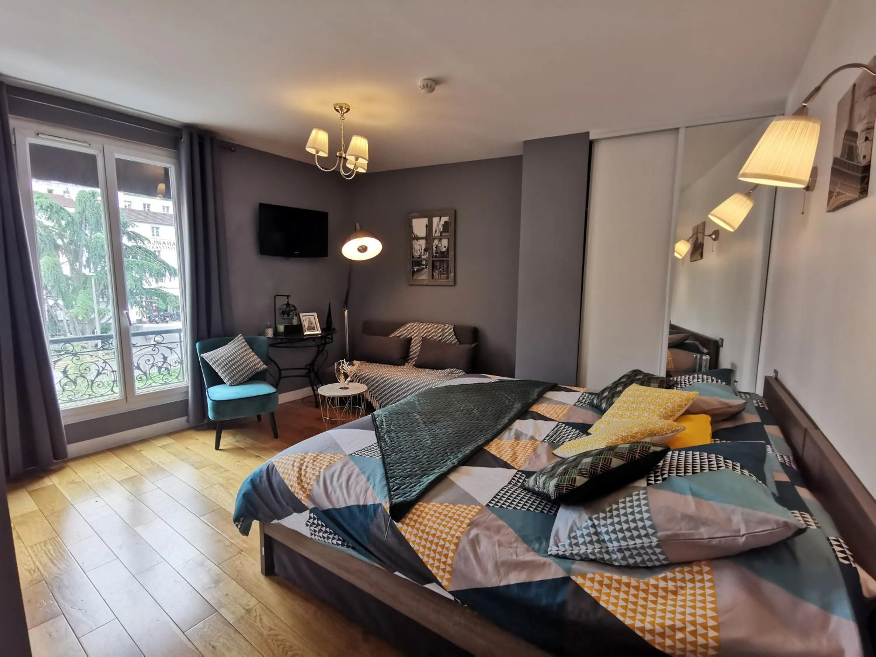 Bed in Hotel Oh Sevres Autrement