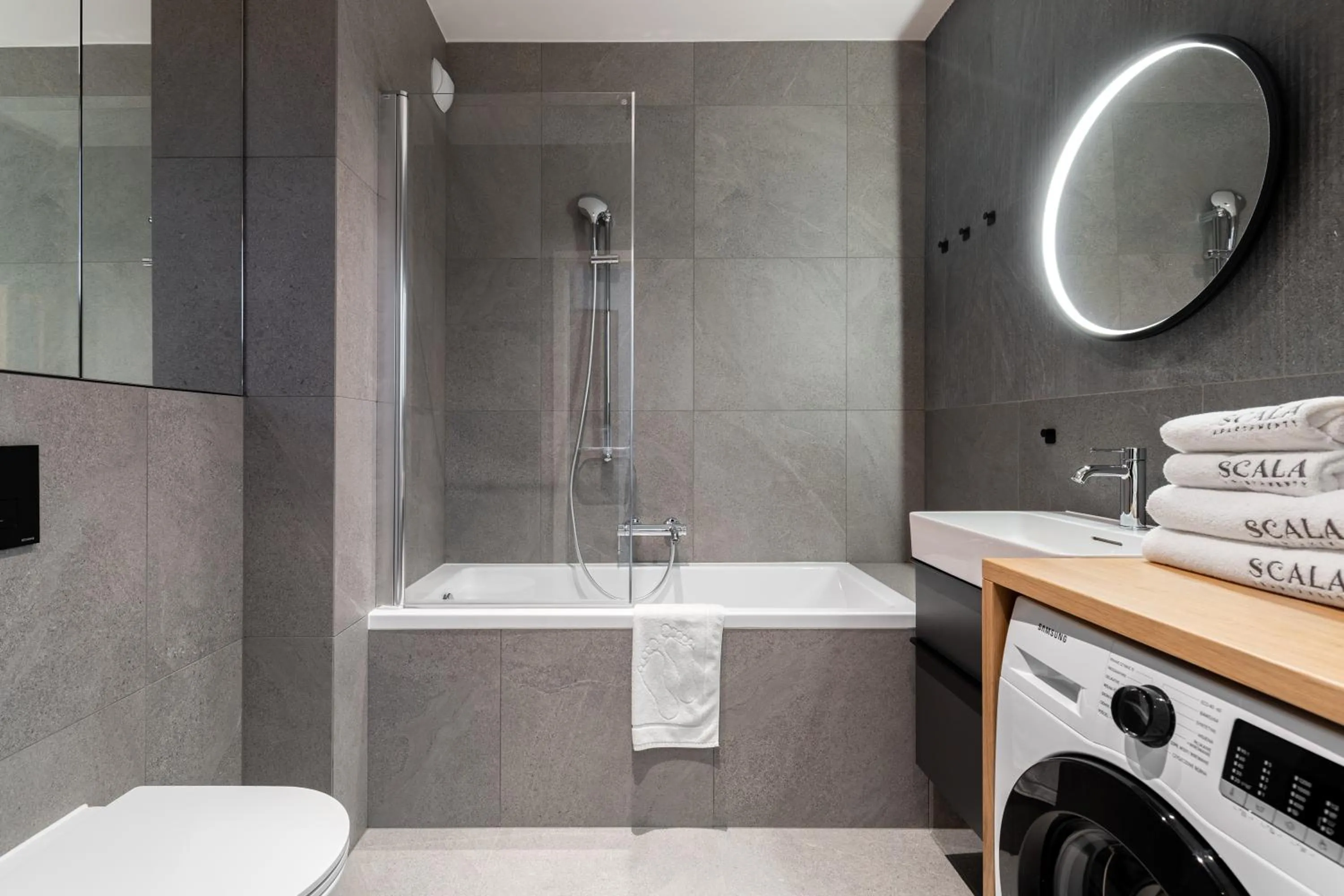 Shower in Gdańsk Old Town Apartments & Studios by Lion Apartments