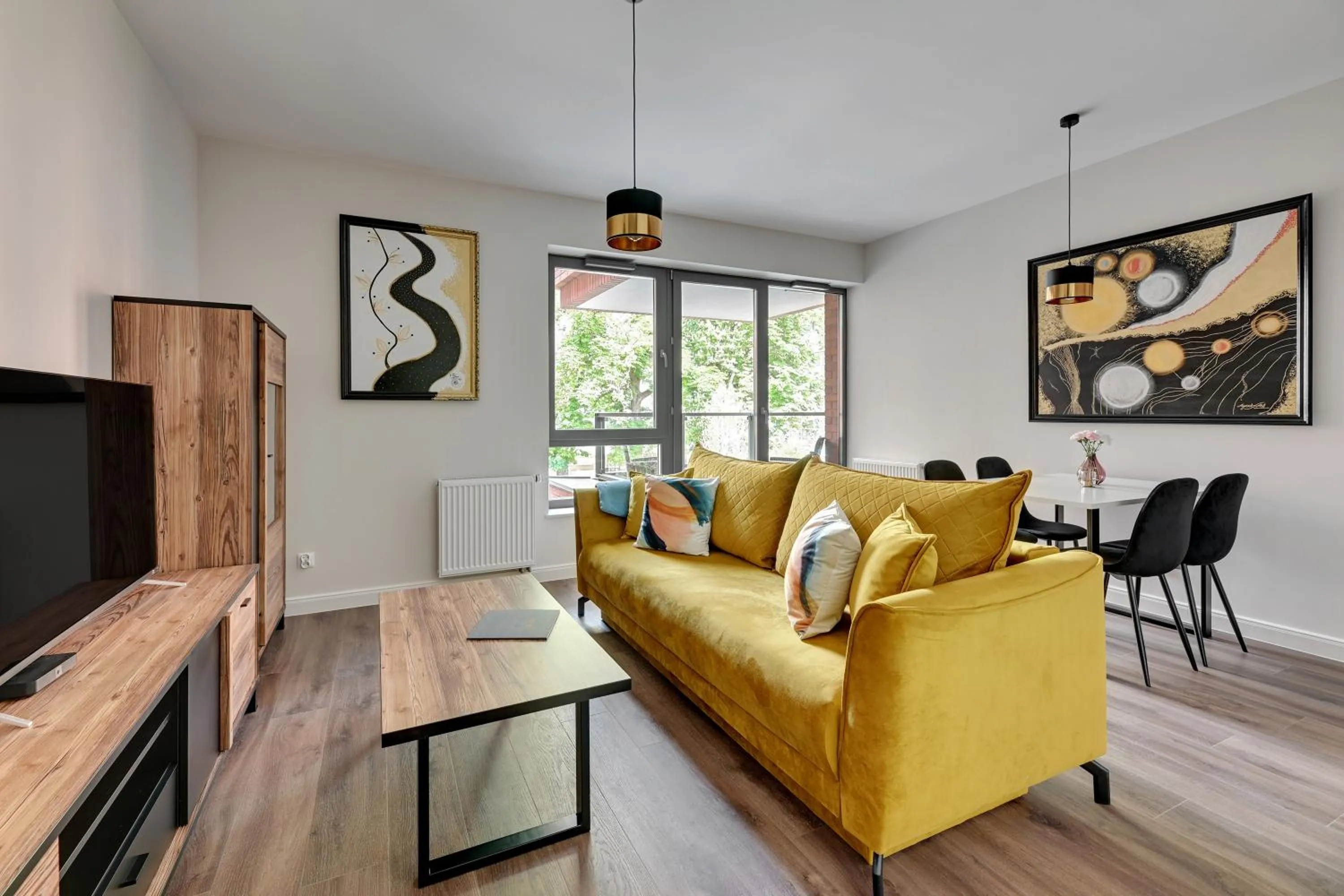 TV and multimedia in Gdańsk Old Town Apartments & Studios by Lion Apartments