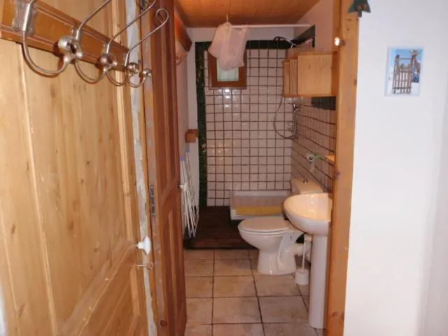 Bathroom in Appartements dans Chalet