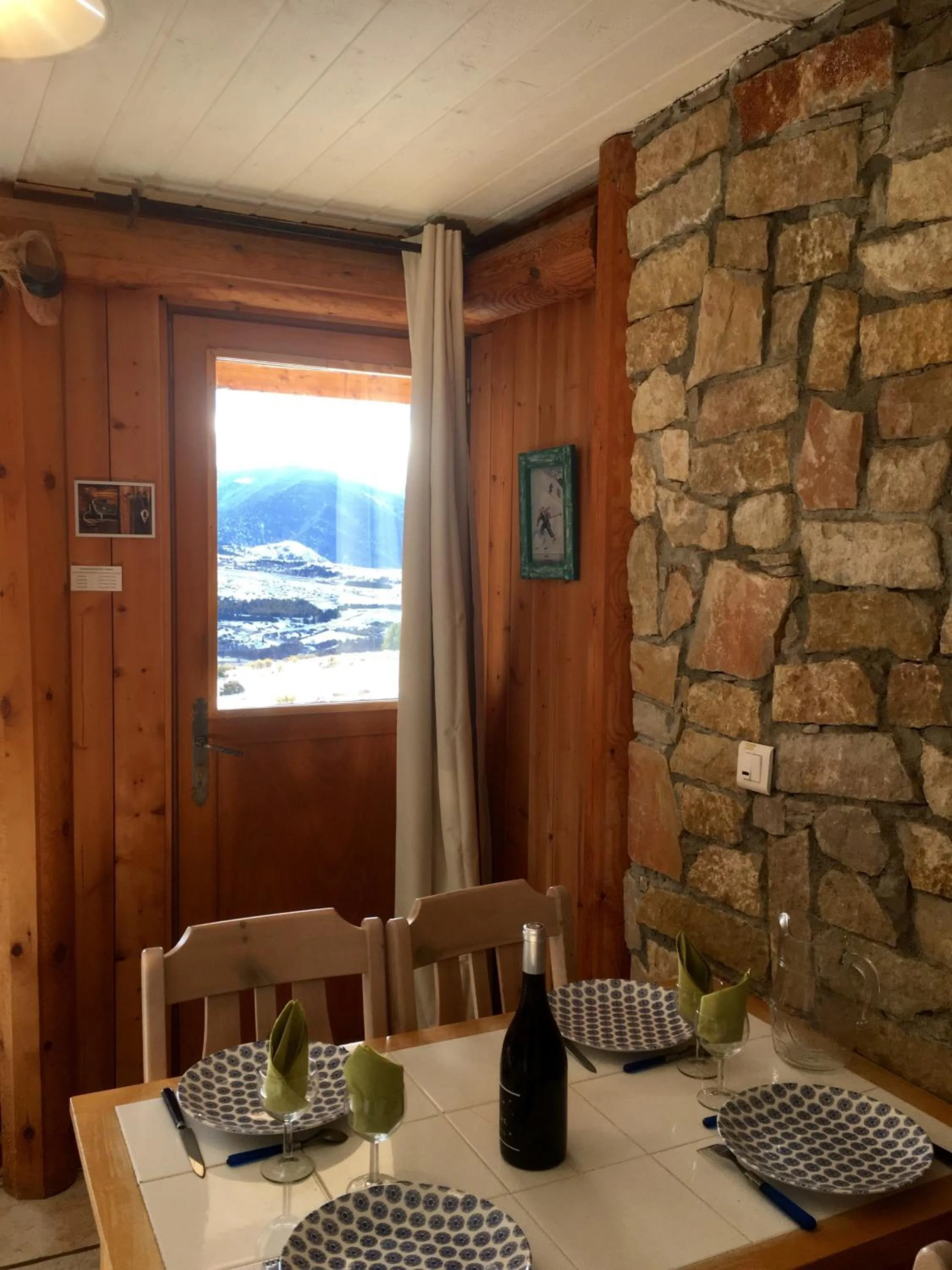 Dining area in Appartements dans Chalet